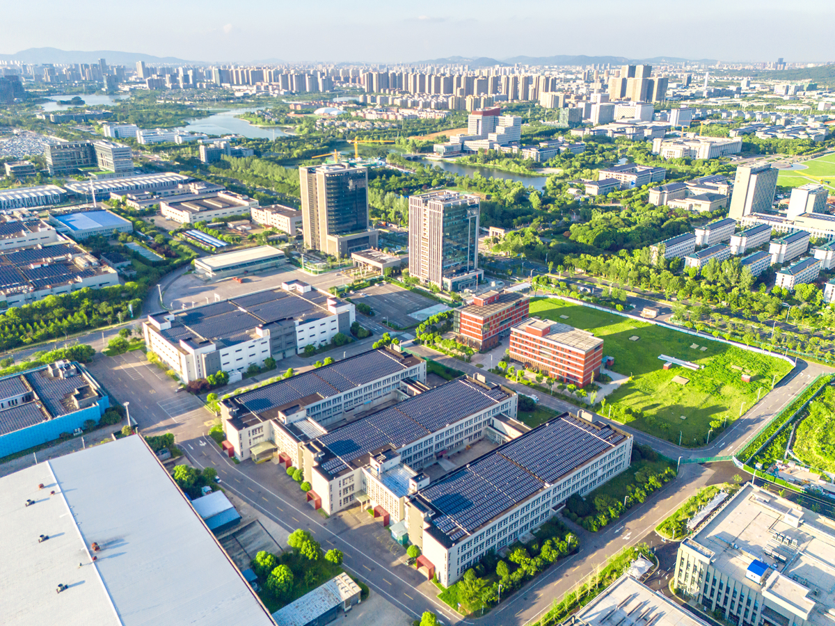 株洲轨道交通职业技术学校新址：高新技术产业园区