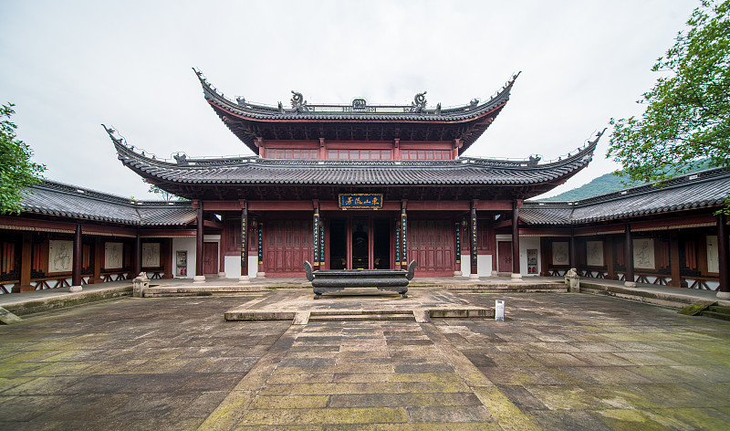 绍兴职业教育中心地址及乘车路线 - 详细指南