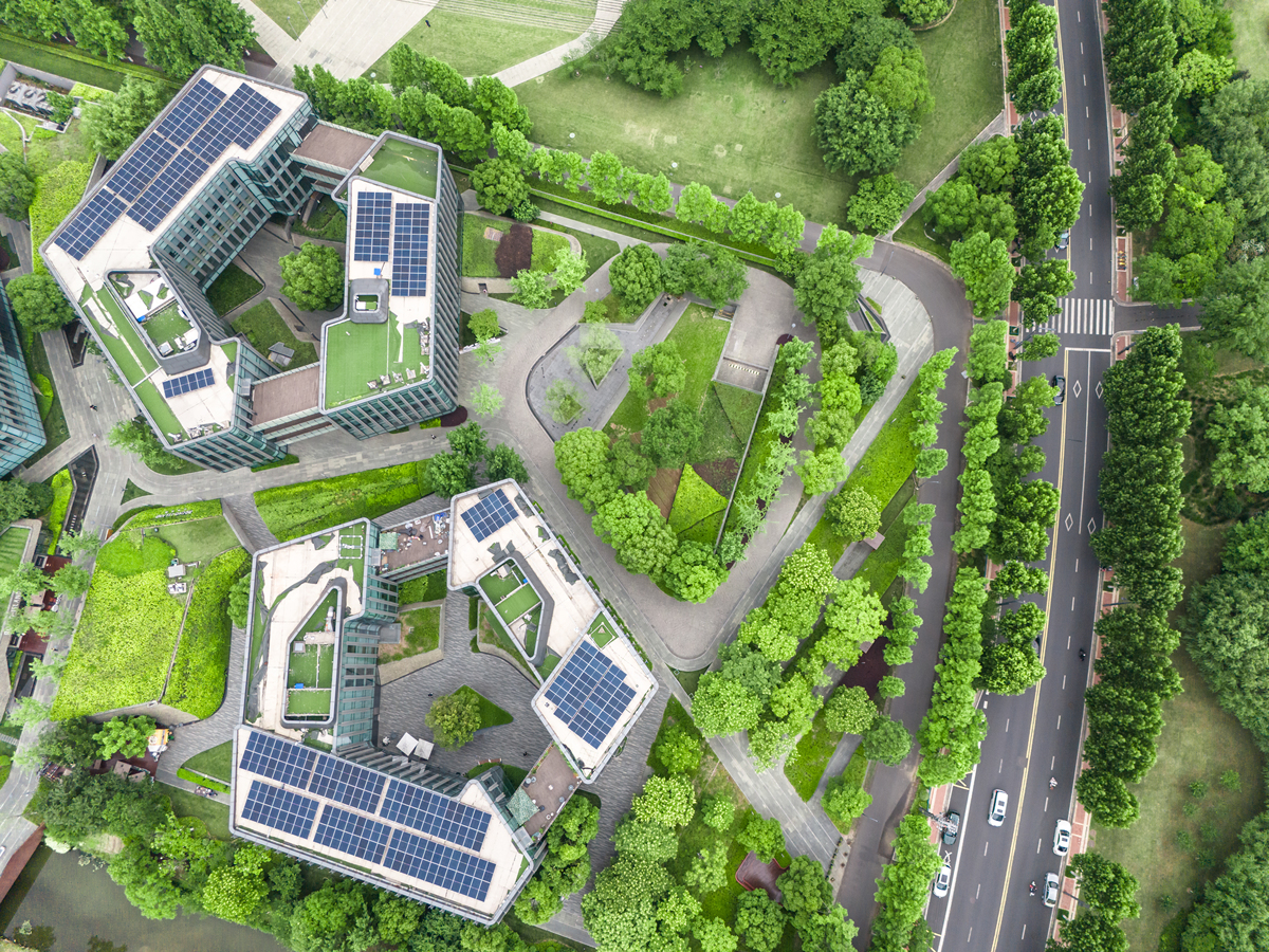 生态设计理念下的综合医院景观规划与建设研究：创新与实践