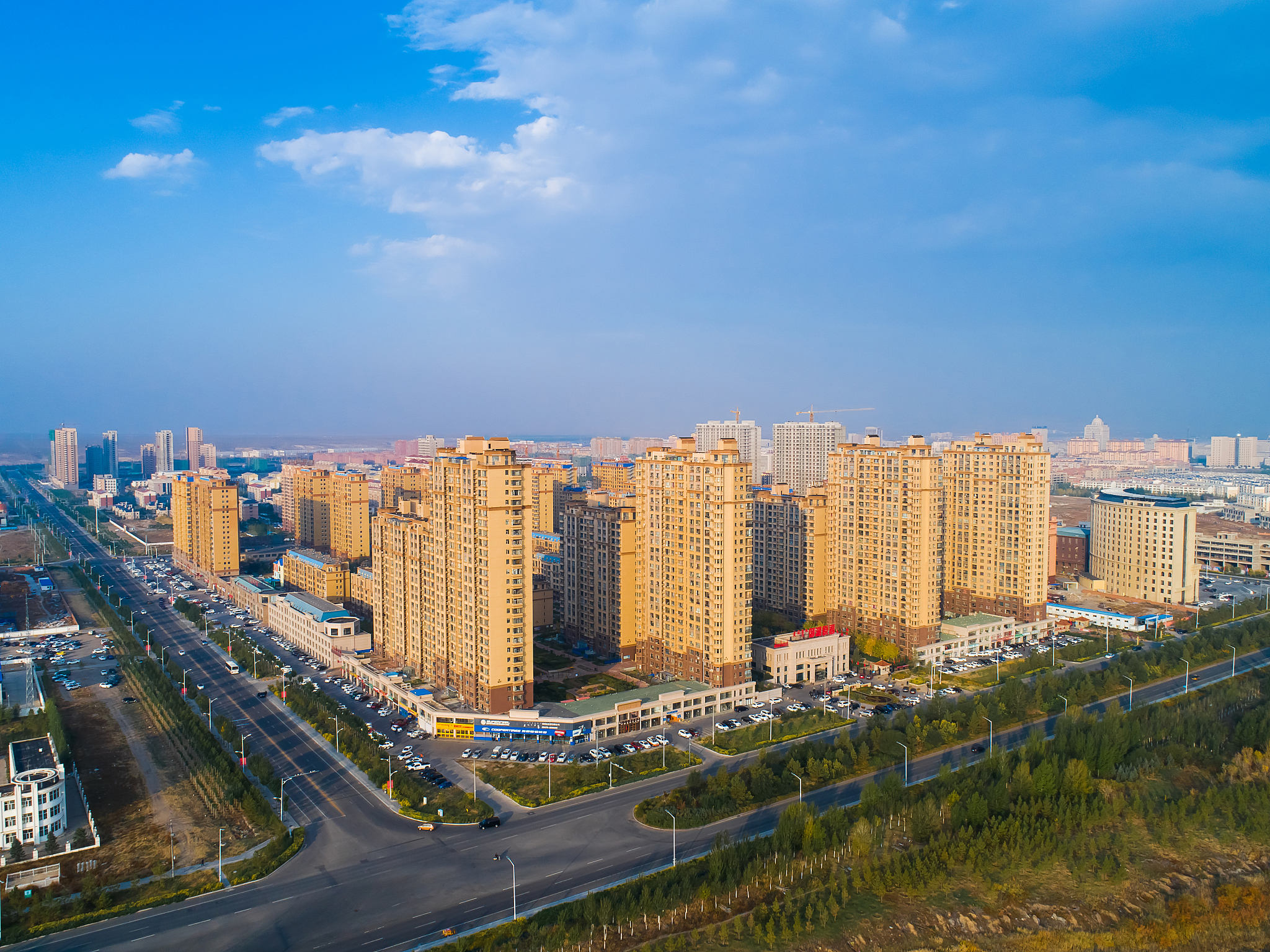 航拍锡林郭勒城市风光