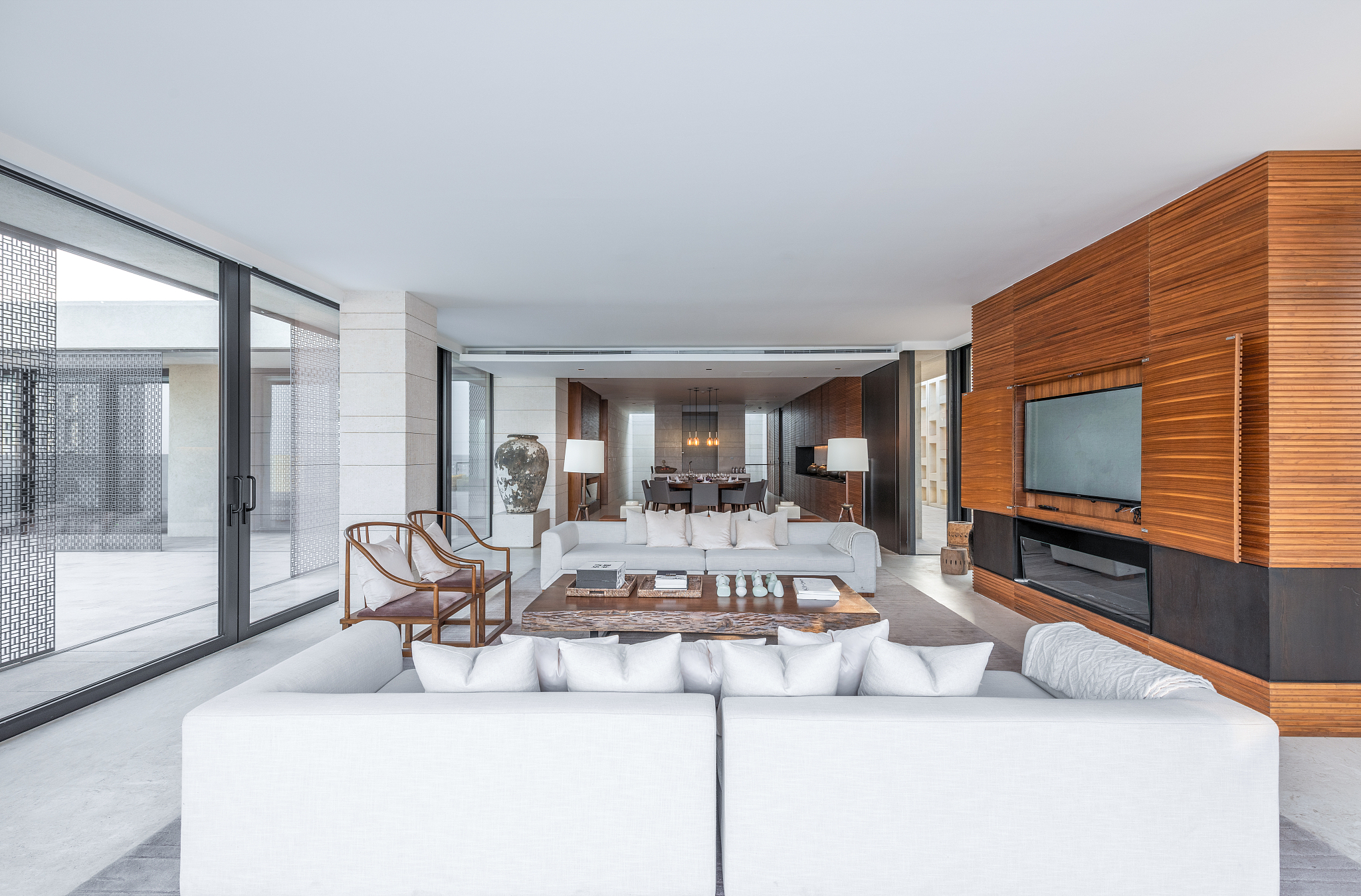 上海致逸设计 - 专业室内设计公司 | 商业空间、酒店、展厅、办公、住宅设计