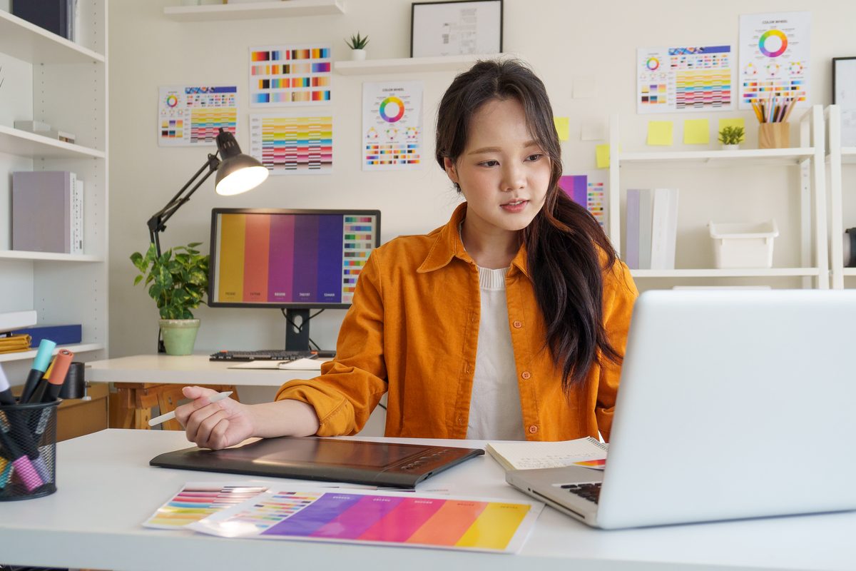 女生学产品设计专业就业前景：机会与挑战并存