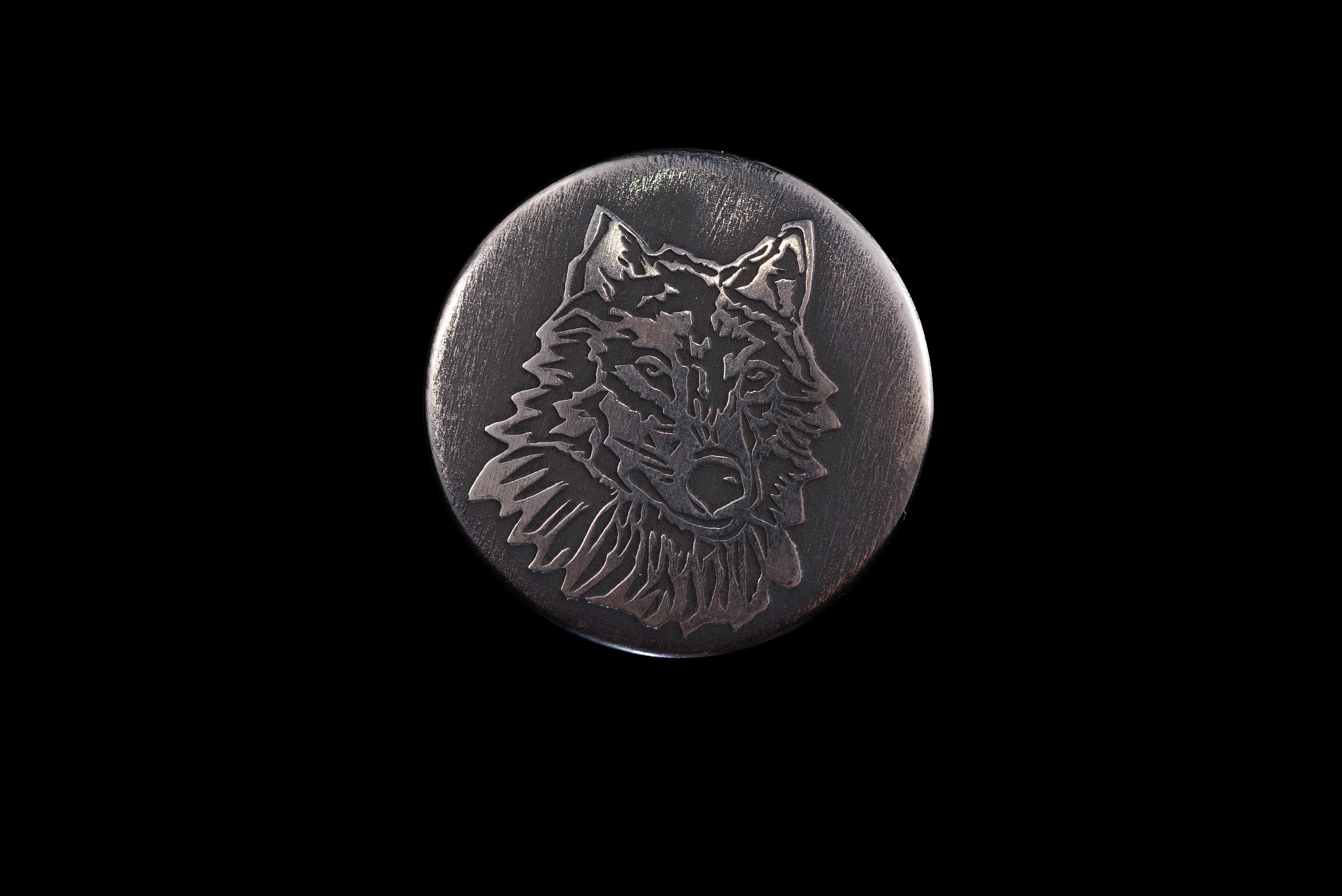 生成一篇五千字勇者斗恶龙的文章要求剧情精彩