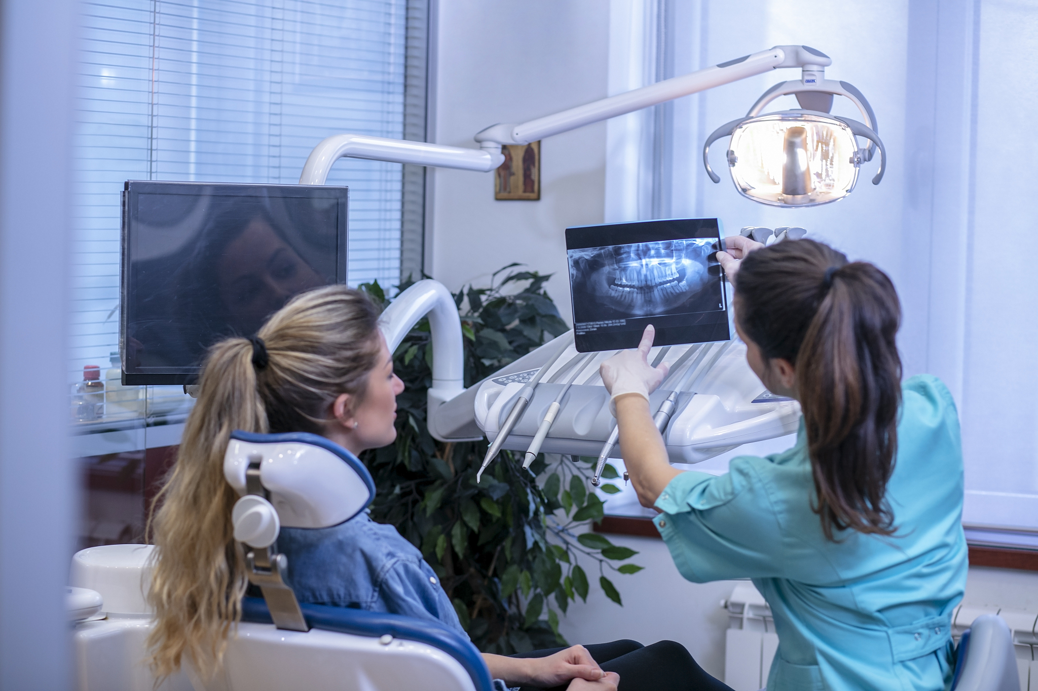 云南偏远地区口腔健康现状及问题分析