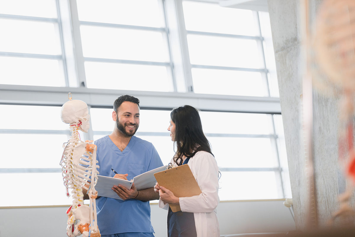 婚纱摄影信息管理系统的答辩申请表指导教师意见