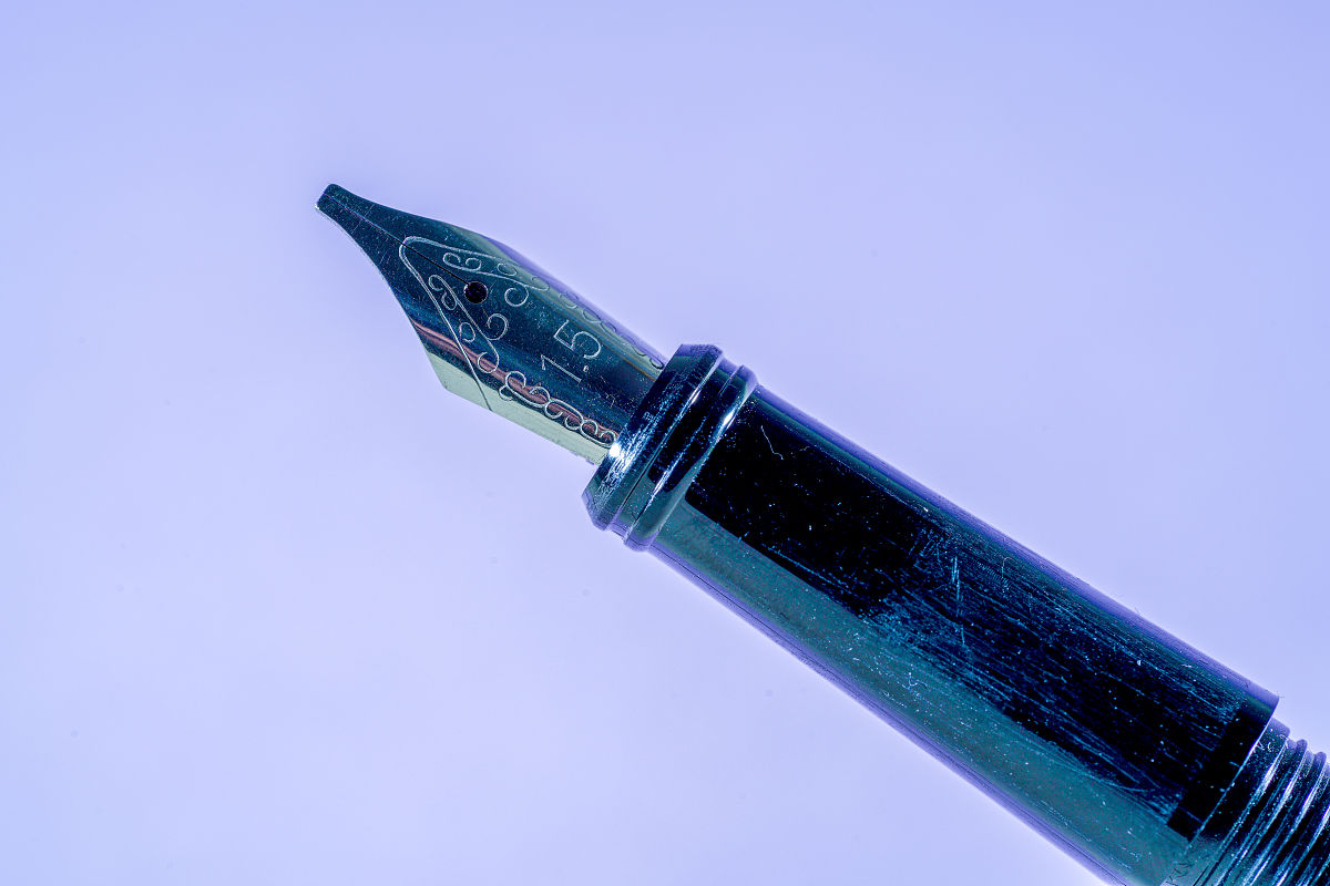 DIY创意笔：用注射器自制一支独特钢笔