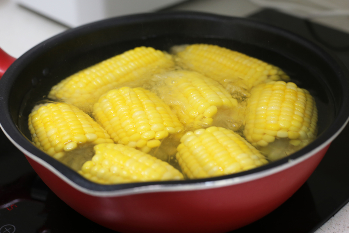 蒸玉米需要多长时间？详细时间和方法指南