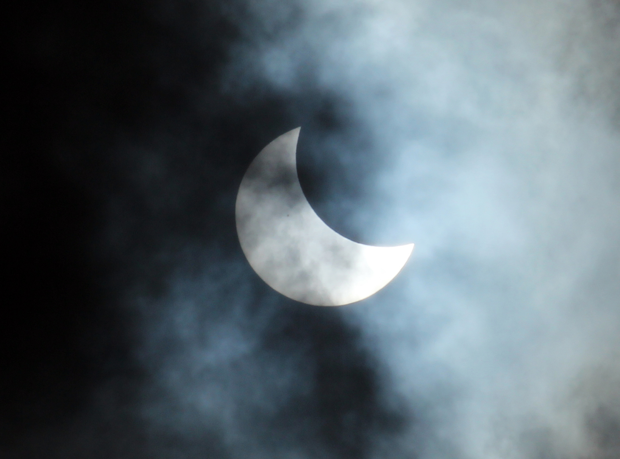 營門豎立標竿以觀測日影的作用是什么