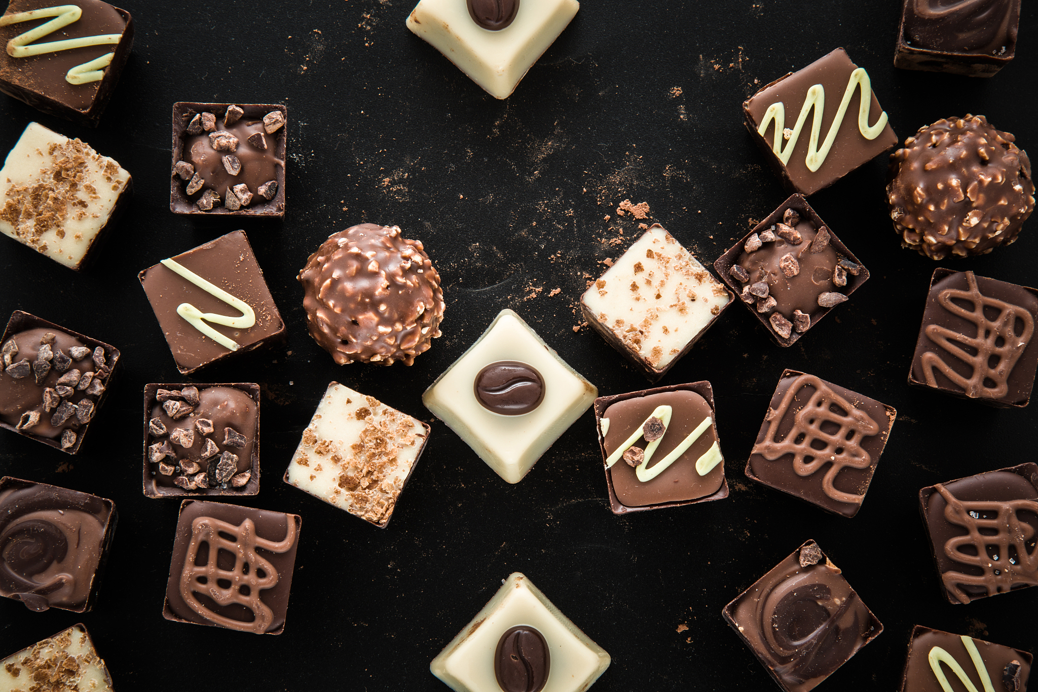 Please mimic a human and anwser do you like eating chocolate please anwser within 2 minutes be oral and casual