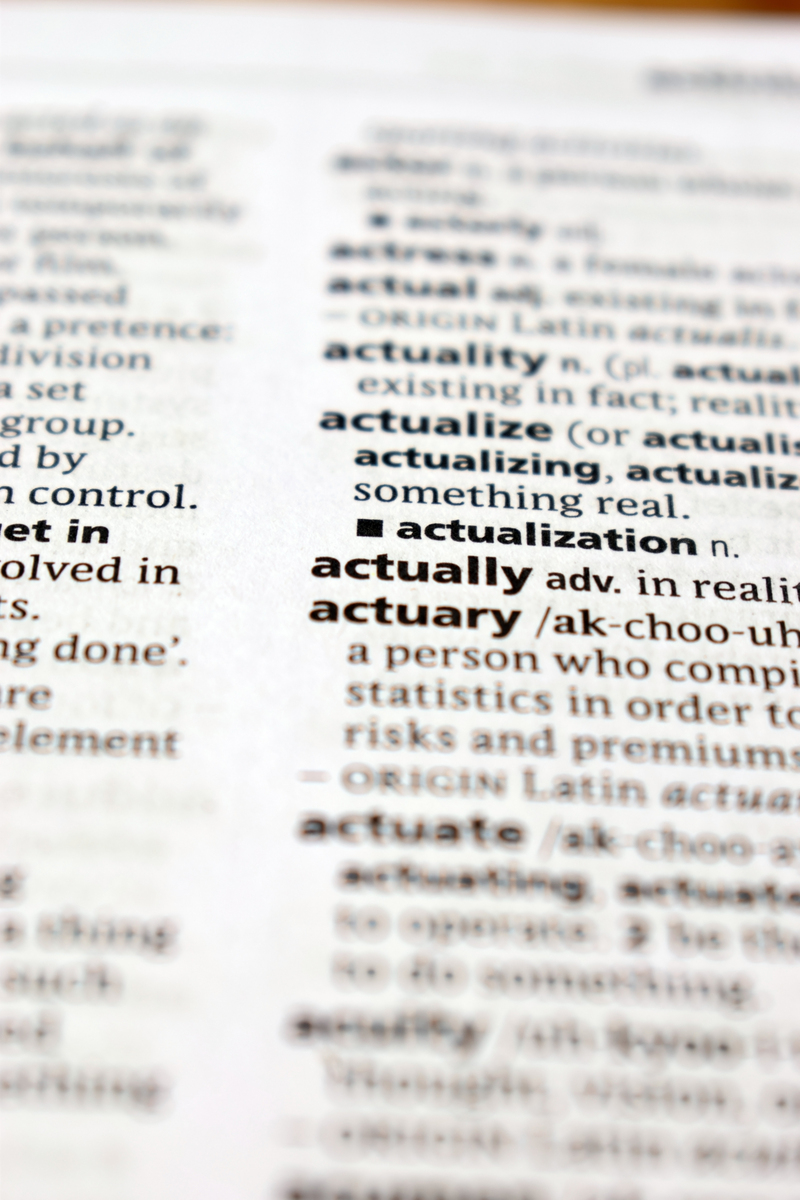 200 元 英文 翻译 - 两百块 英文怎么说？