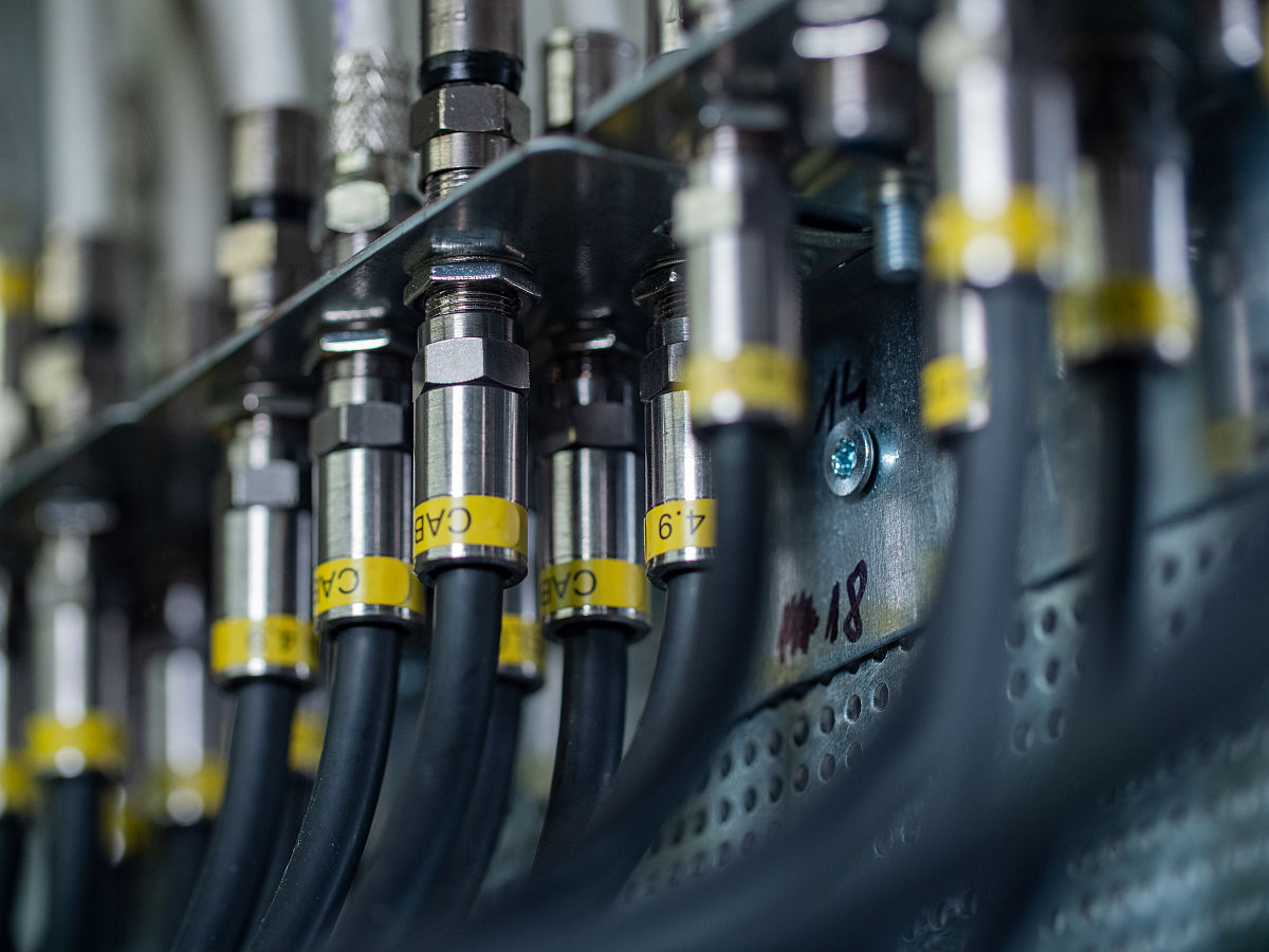 光纤冷接技术：原理、优缺点及应用场景