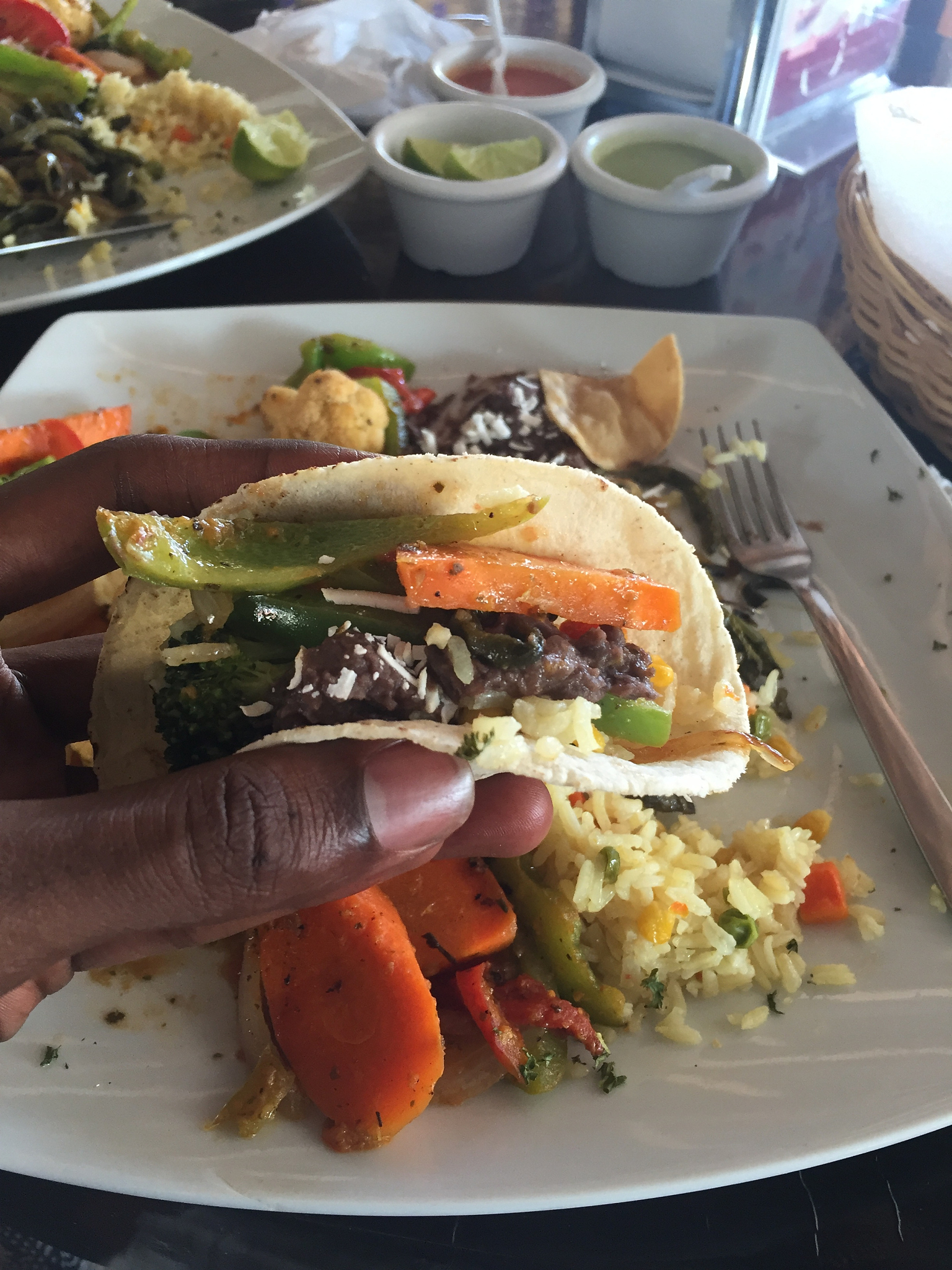 和妈妈共进美味午餐，墨西哥菜是我的选择！