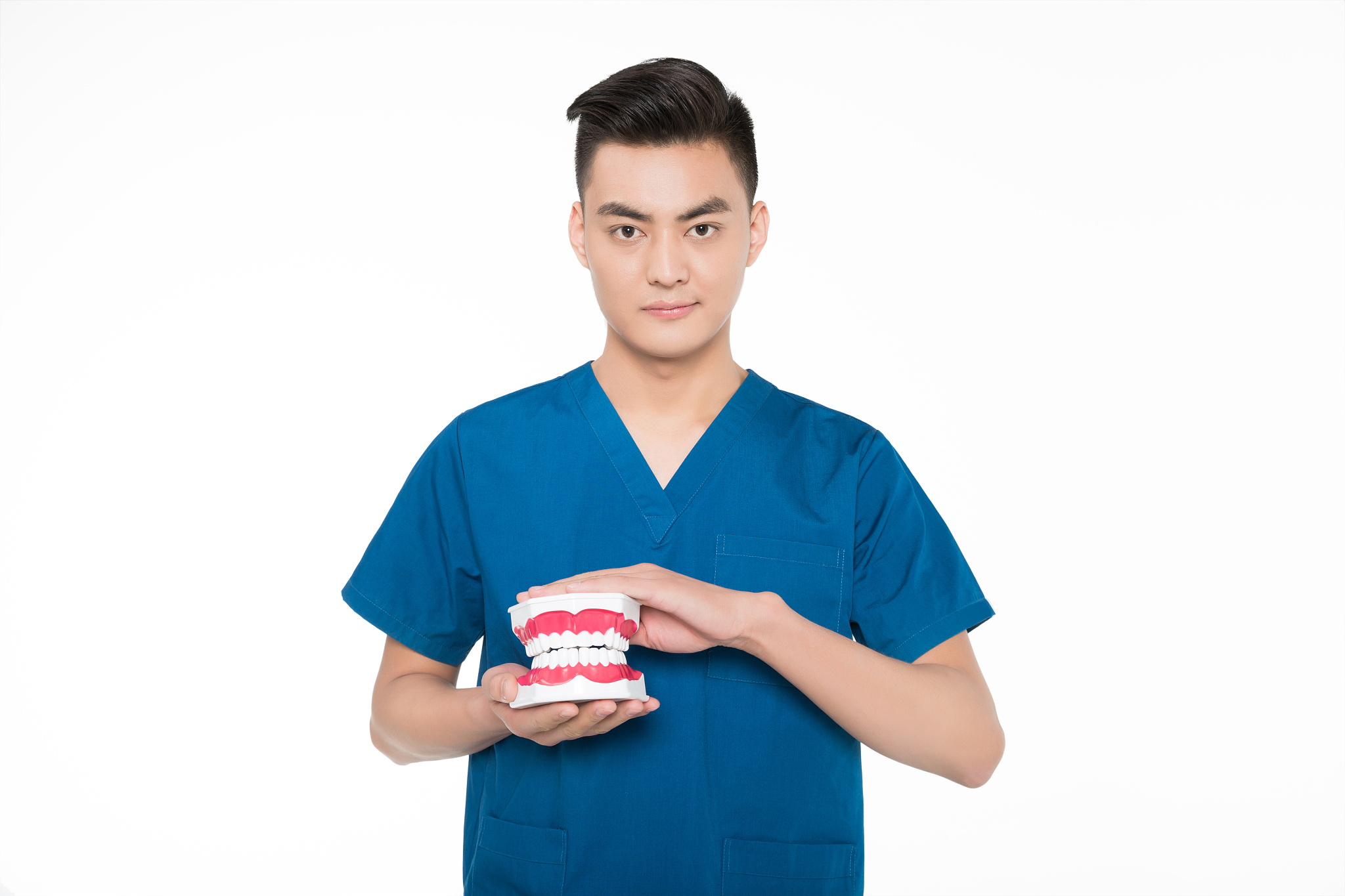 菏泽医学专科学校口腔医学专业就业方向及前景