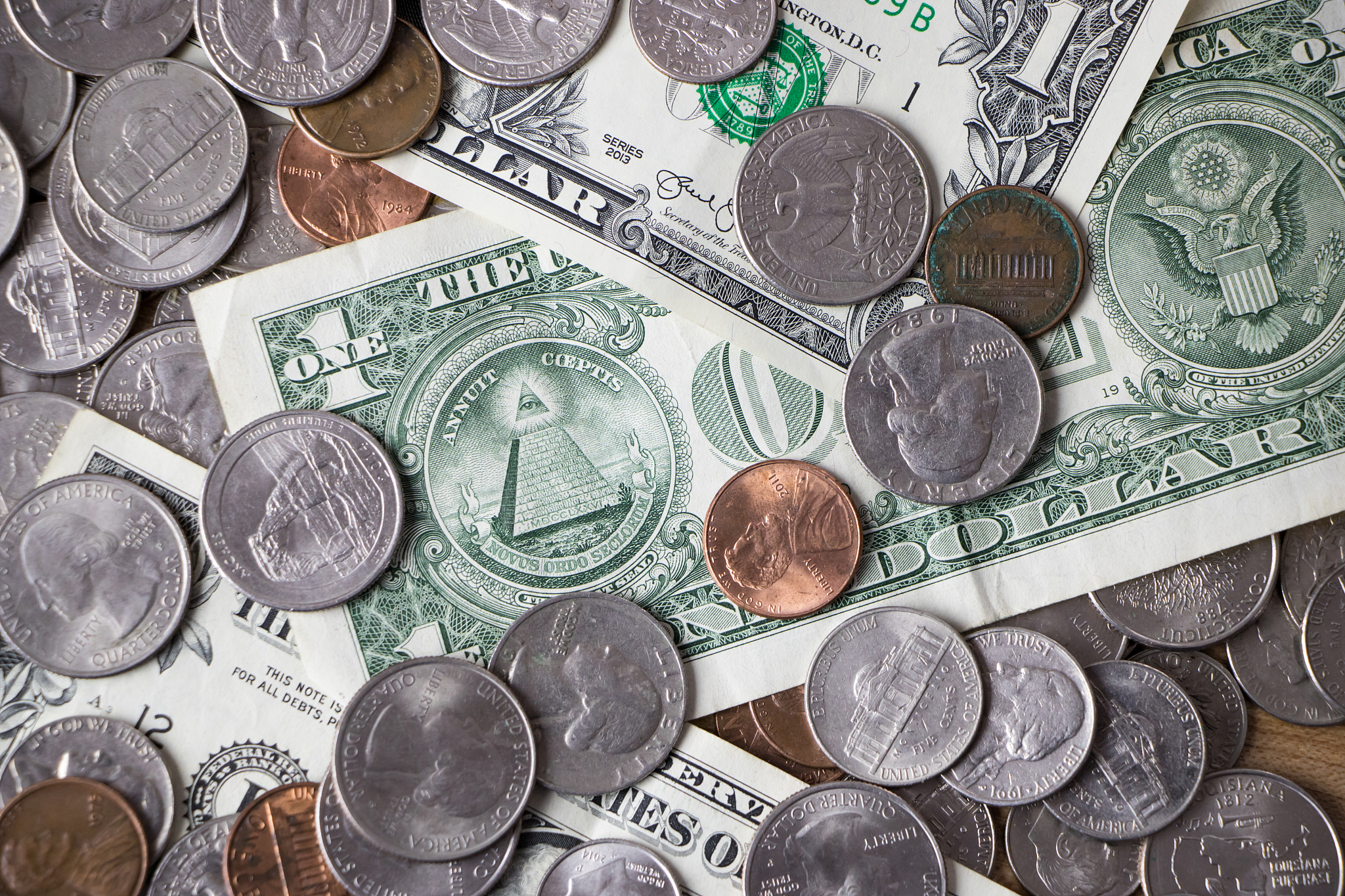 pile of american currency