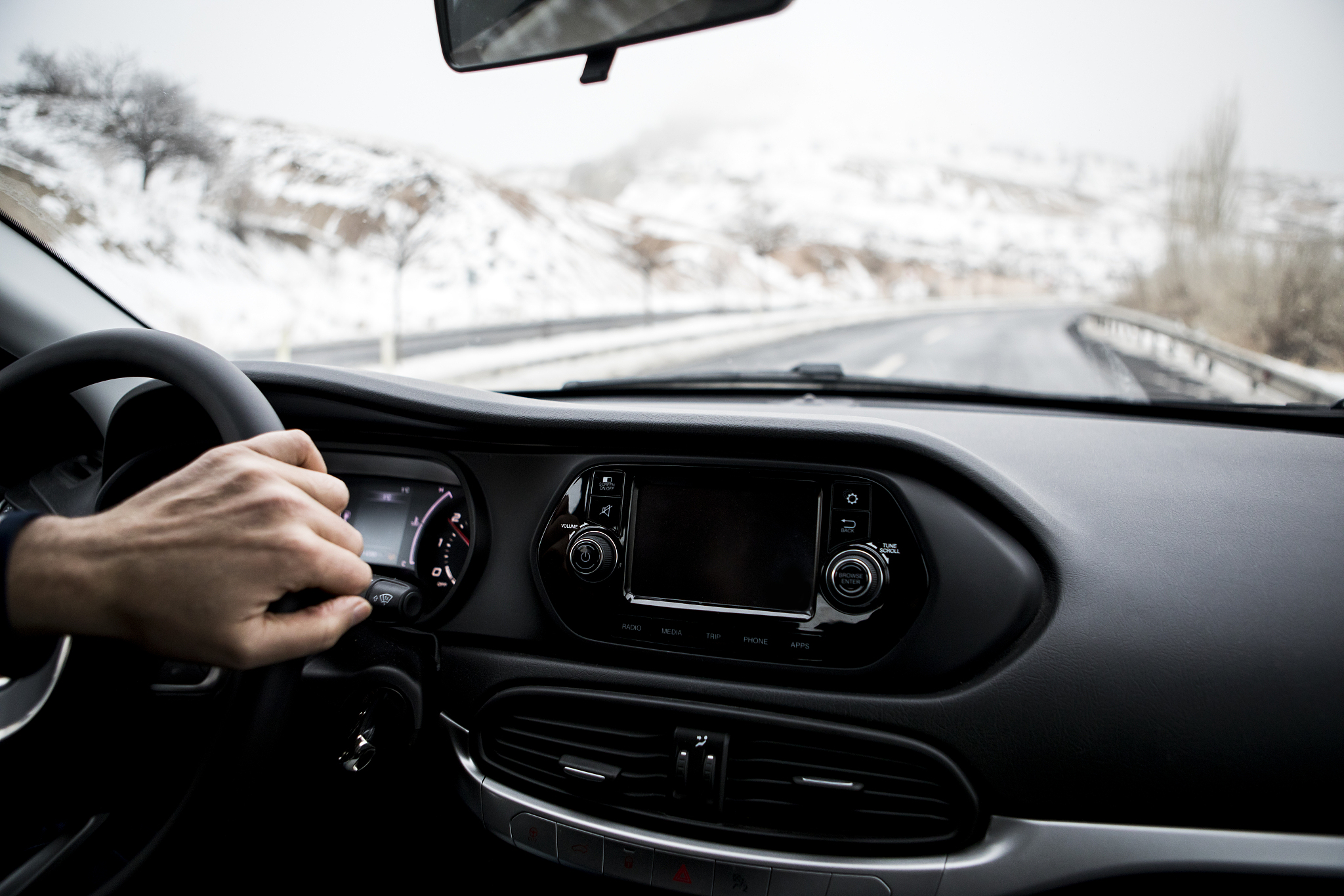 奔驰R级车道保持升级：哪里可以做？