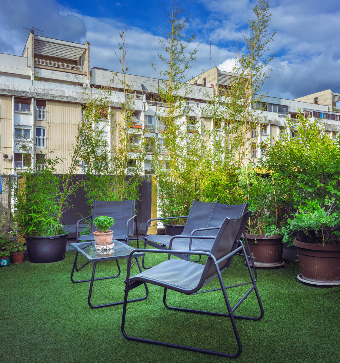 户外地板-庭院装修首选，自然质感，舒适耐用