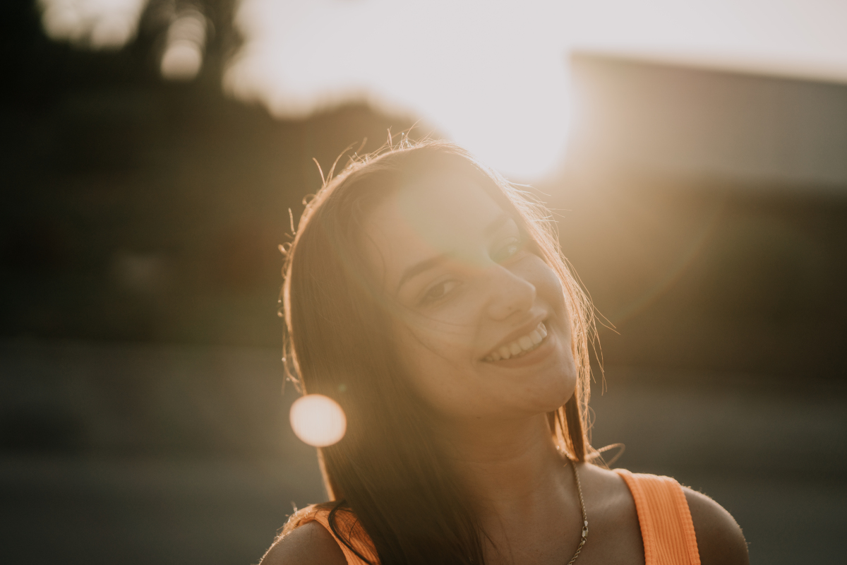 如何拍照自拍更好看,10个自拍技巧让你轻松拍出美照图1