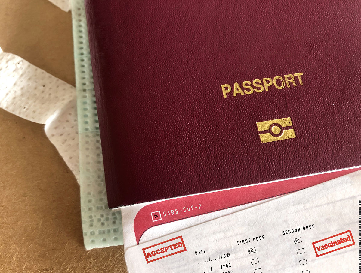 全球护照含金量排行榜TOP10：免签国家数量及排名