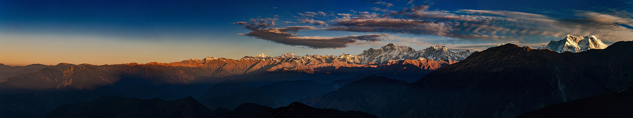 sunrise at chandrashila summit near tungnath shiva temple, chopt