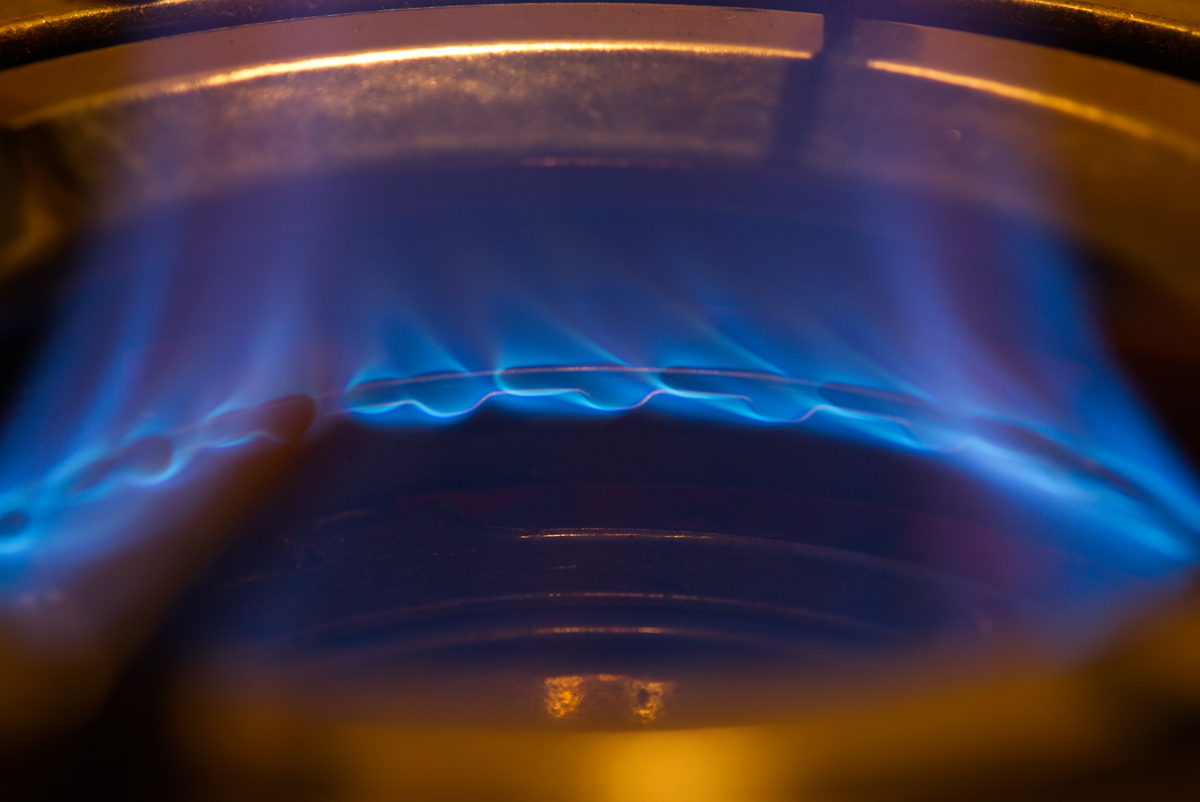 煤气灶火松手就灭火？原因和解决方法都在这里！