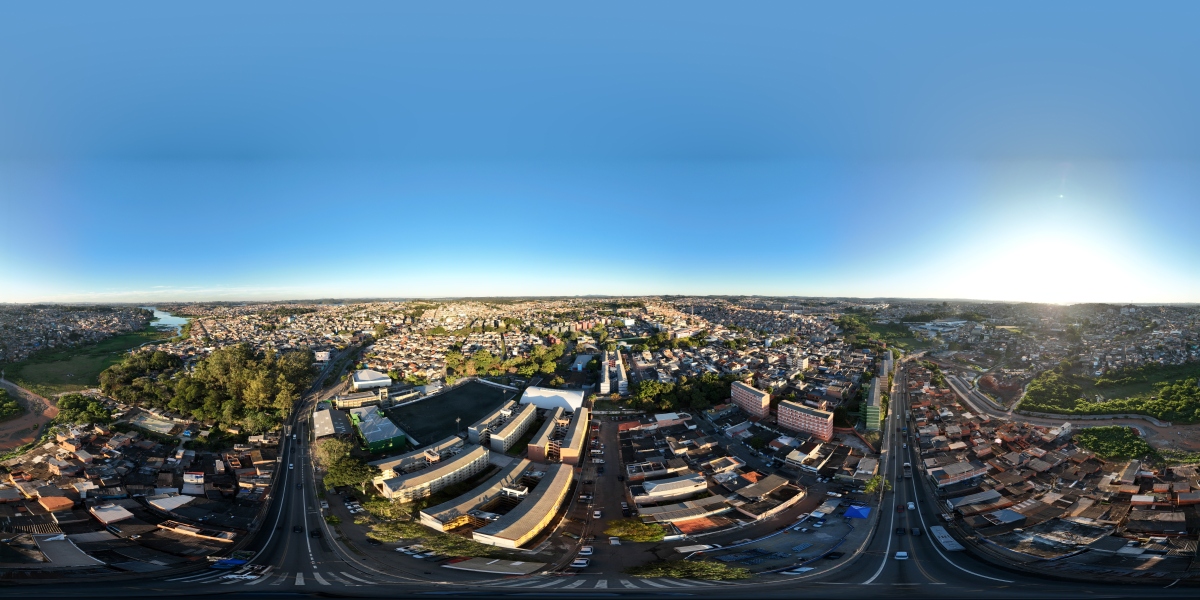 表现宽广、辽阔的场面最适合用全景镜头吗