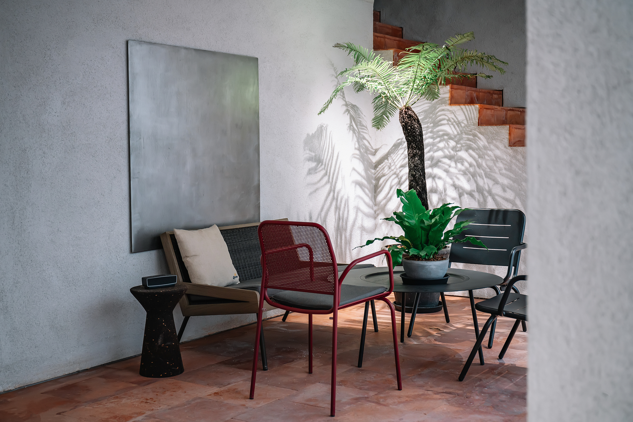 室内软装饰材料在环境艺术设计中的应用分析