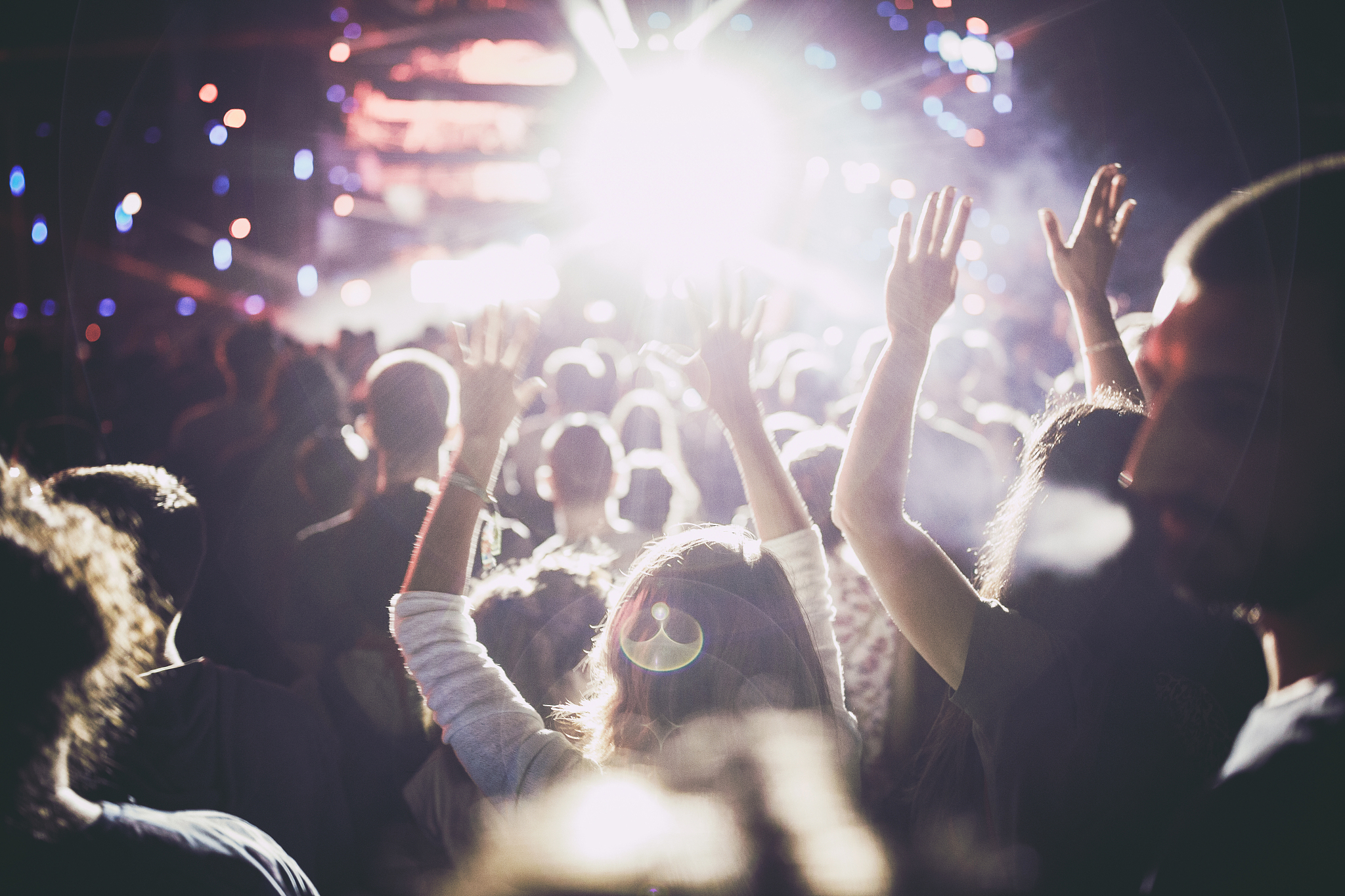 《跳舞的线：风暴之怒》手游更新日志 - 全新舞曲、炫酷动作等你体验！