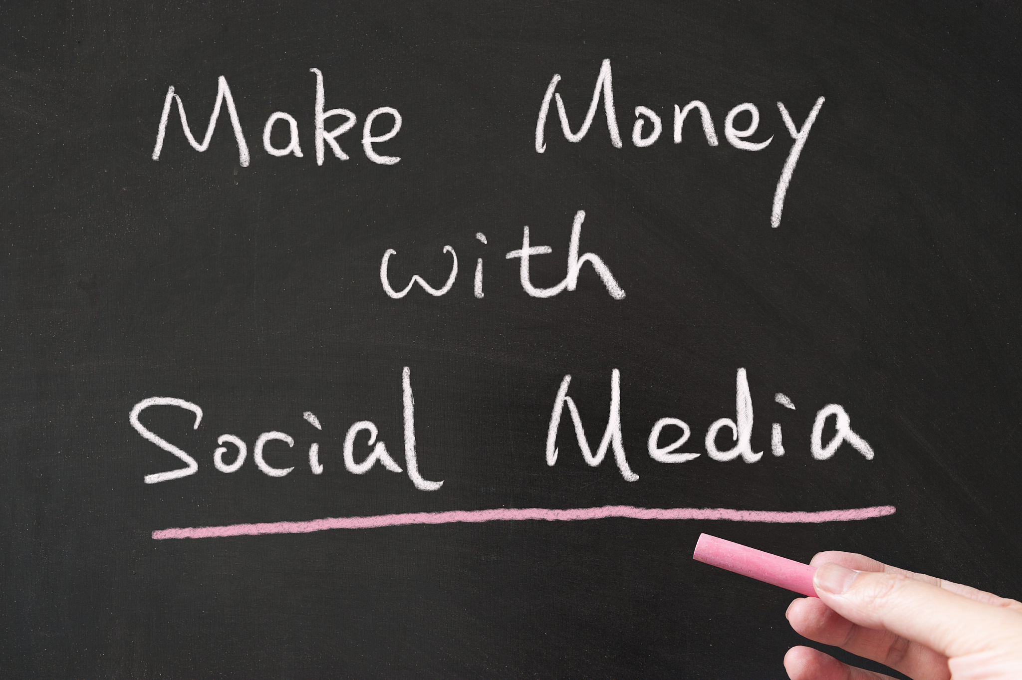 从马克思主义视角看网络“小丑”的高收入现象：社会、价值观与阶级