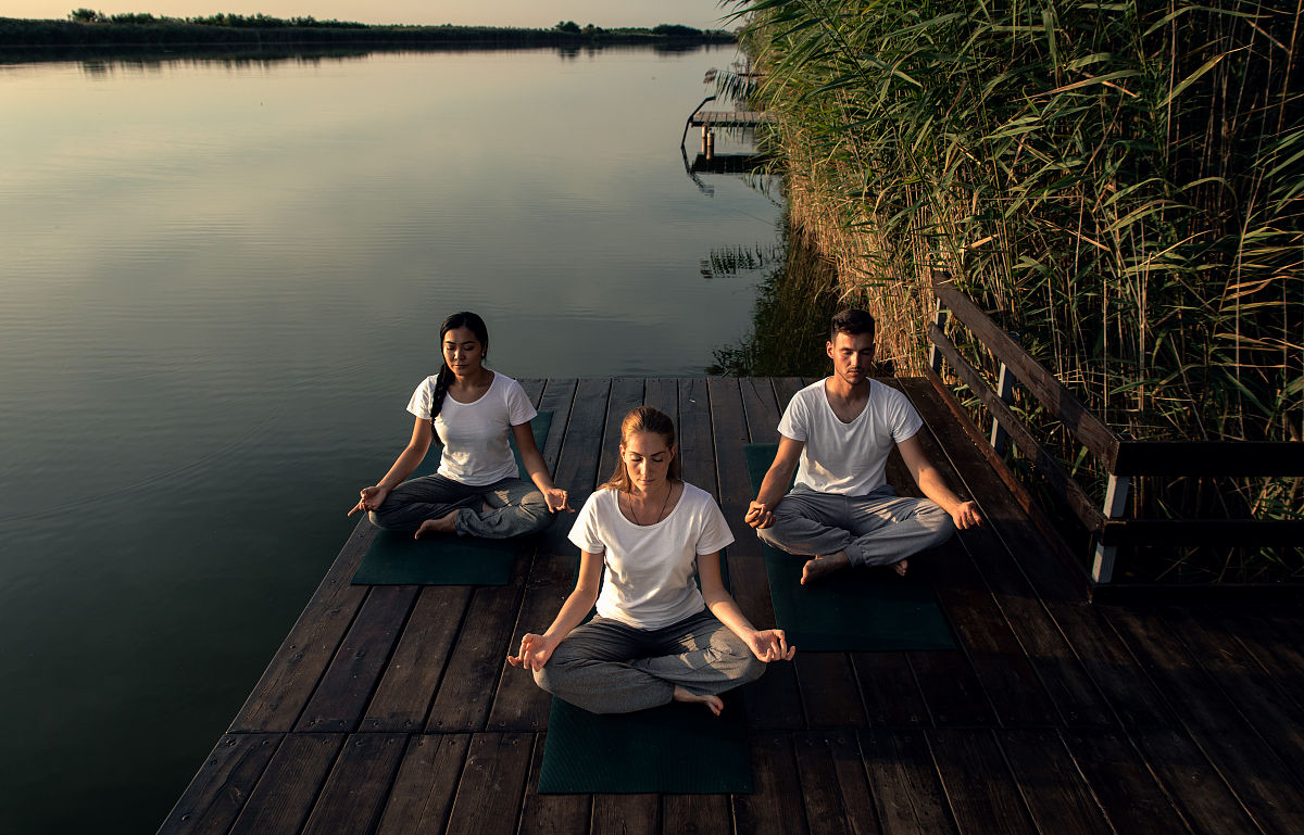 静心养生：如何保持健康的身体和积极的心态
