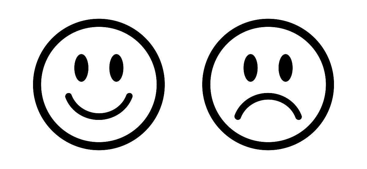 目睹美女老师在课堂上脱下自己的人皮变成了外星人故事