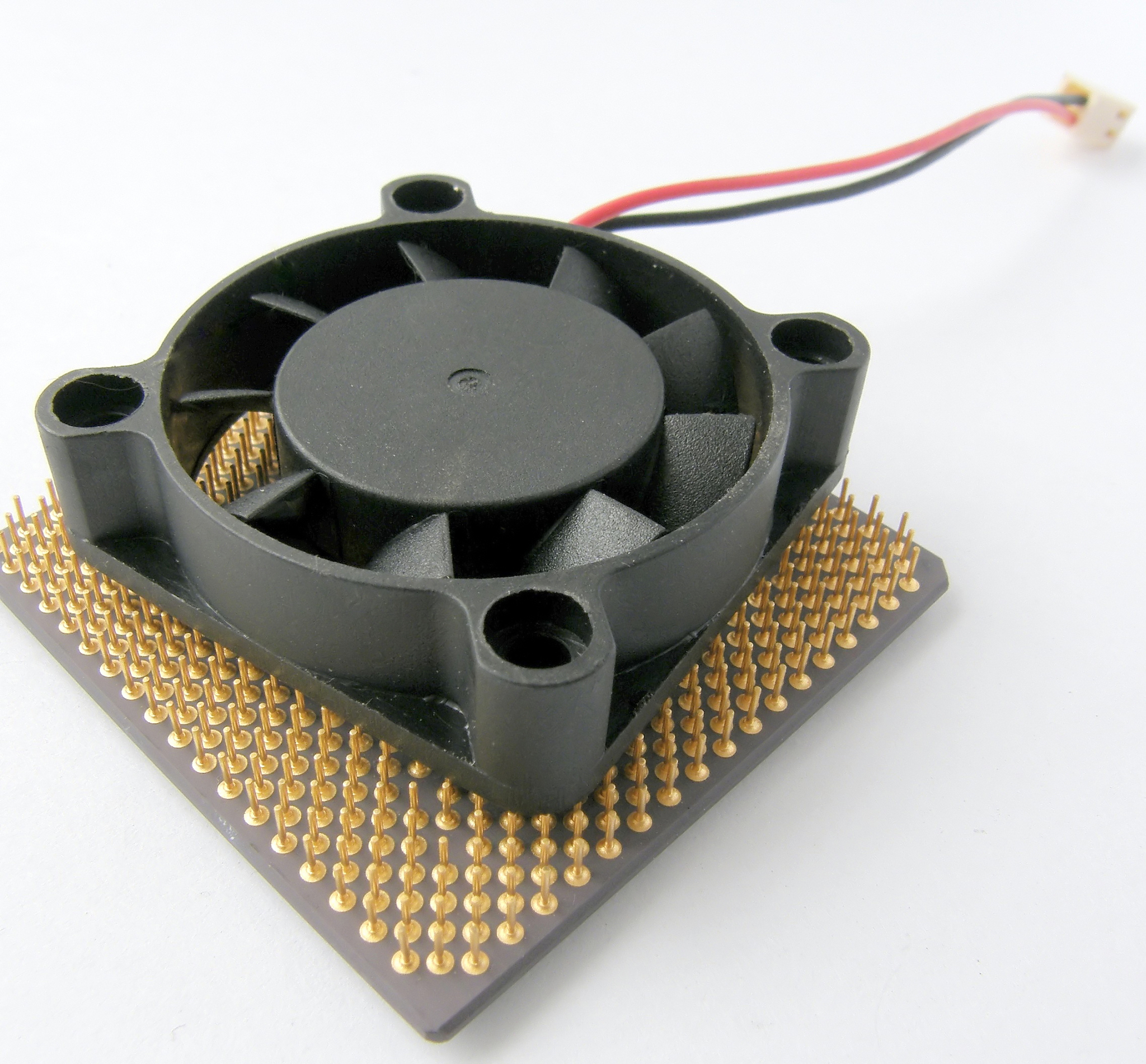 哈尔滨电脑发热？散热问题可能是主因！