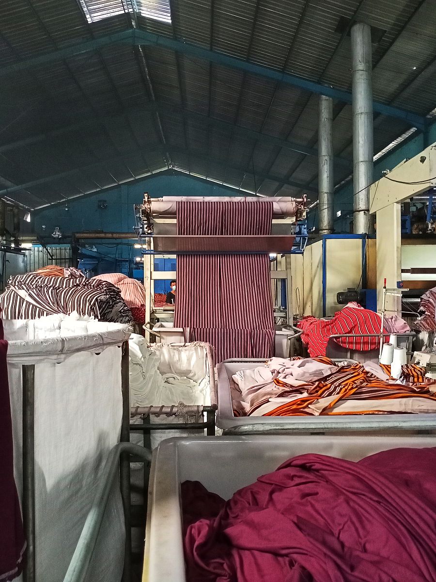 新疆阿克苏市纺织工业城天津到静湖路大概多少分钟帮我用200字详细描述