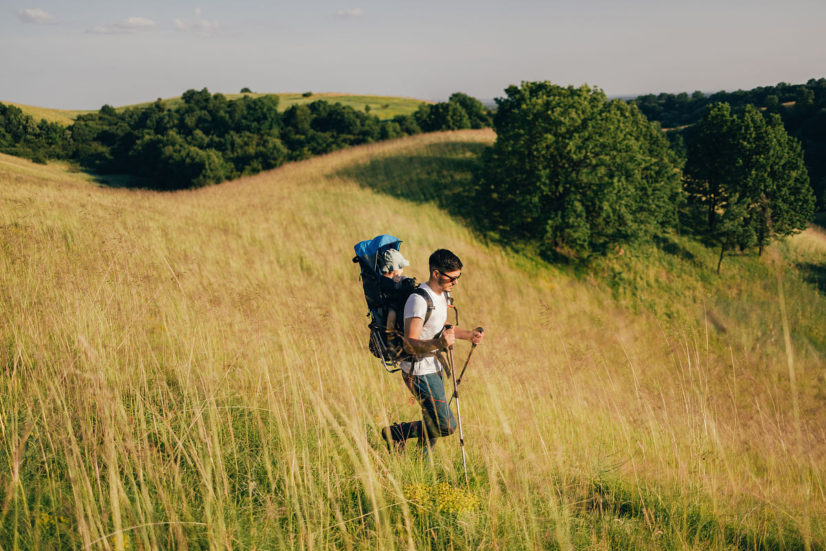 假期祝福语：愿你拥有阳光、快乐和温馨的假期