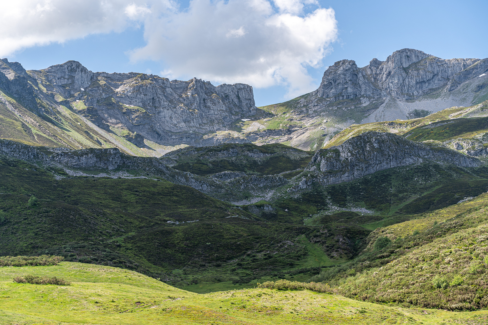 beautiful mountain landscape in northern león mountains