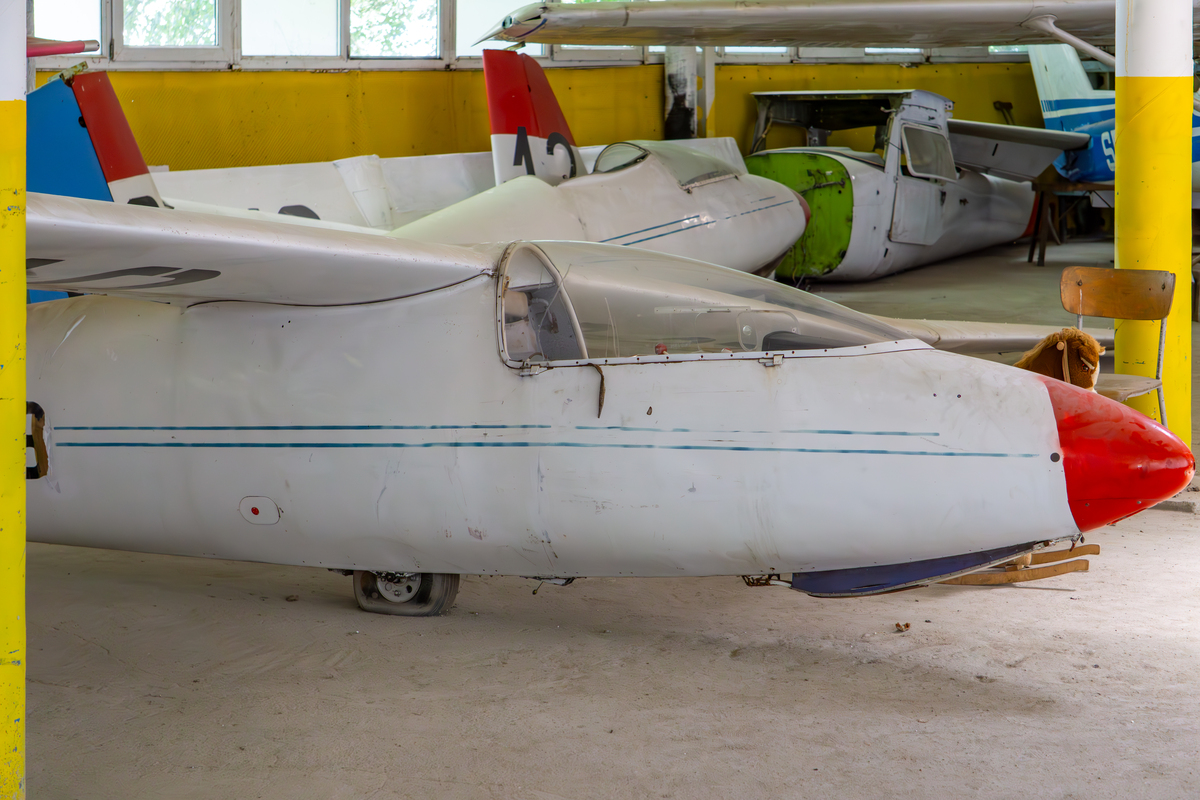 AIM-54 Phoenix Missile: Long-Range Air-to-Air Weapon