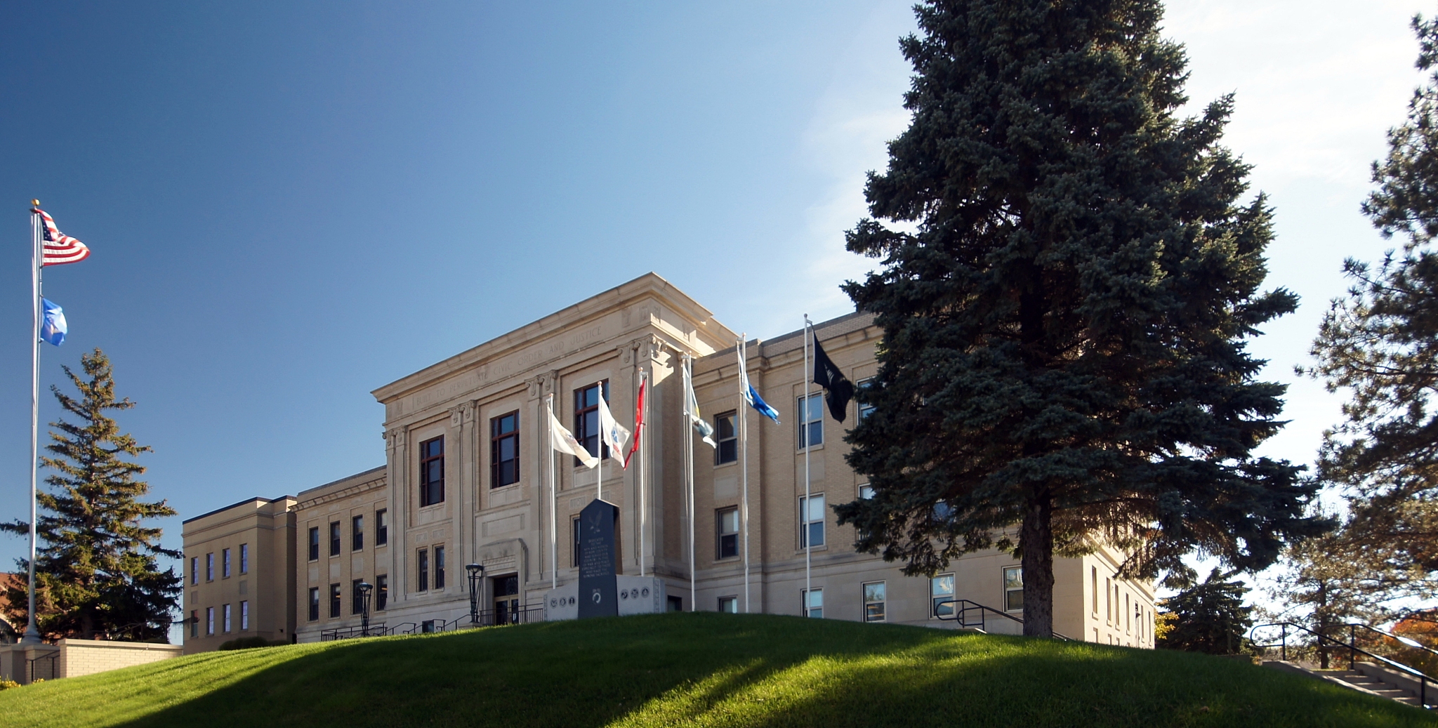pope county courthouse (mn)  2/2