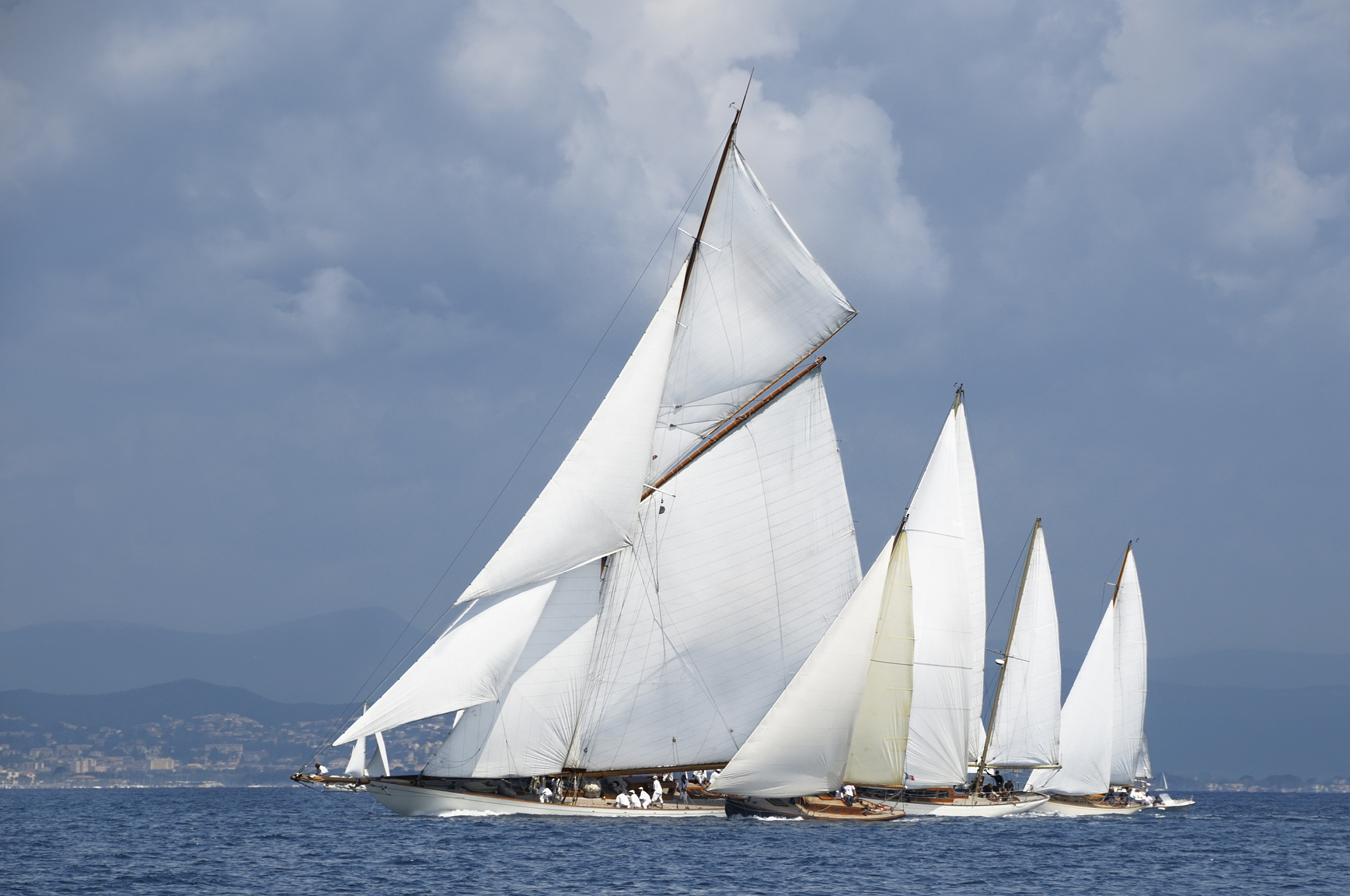 classic yacht racing