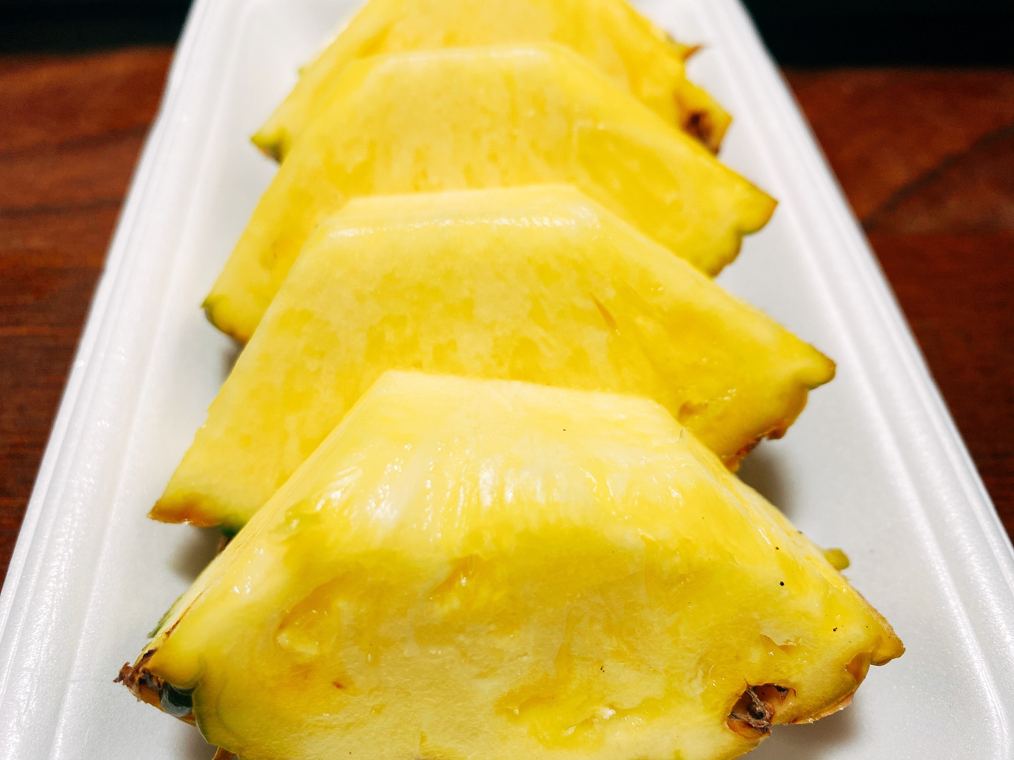 菠萝有一些什么样的吃饭或者做法怎么吃不会很酸？