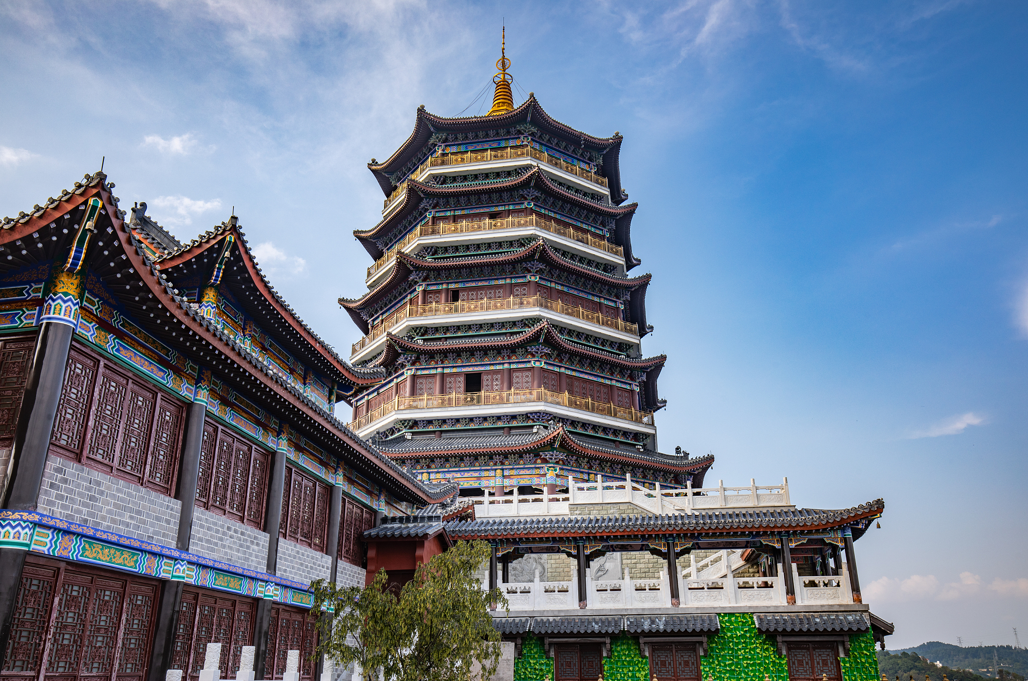 贵阳旅游学校旅游服务与饭店管理怎样