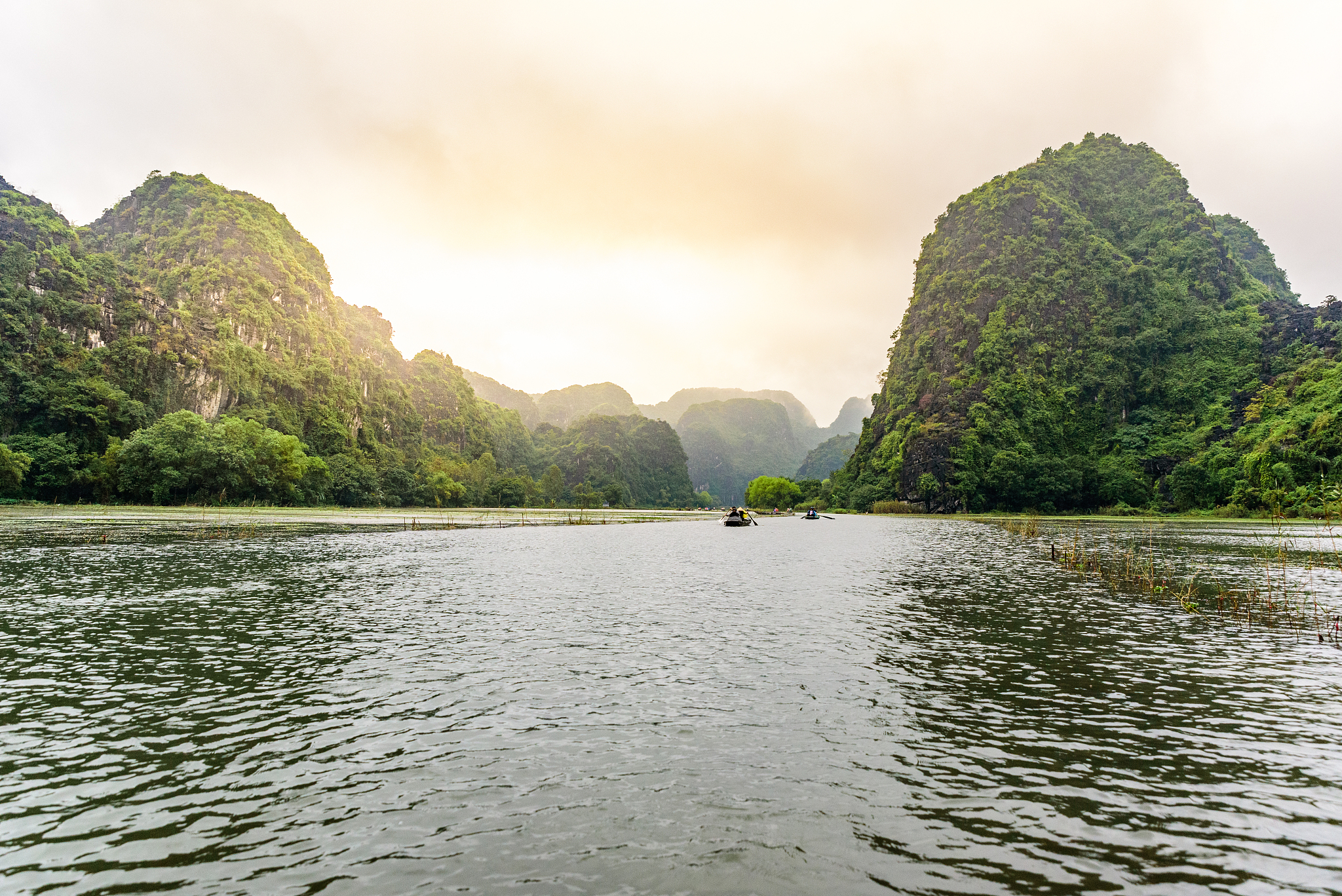 报考贵阳航空旅游职业学校需要考虑哪几点