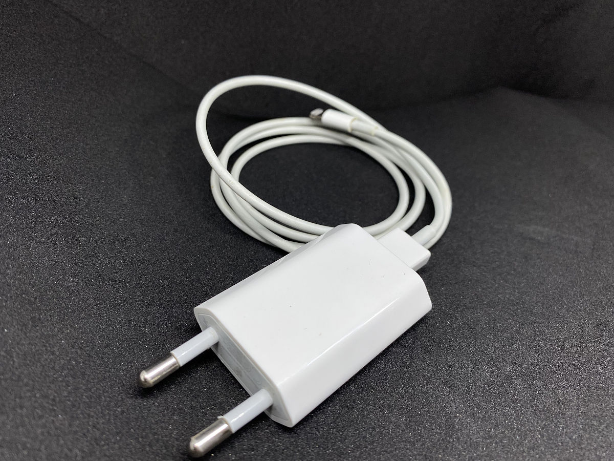 罗马仕苹果快充数据线 MFi 认证查询