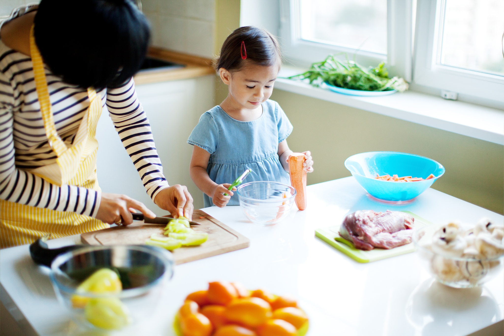 小班幼儿进餐习惯培养：劳动体验活动的实践研究