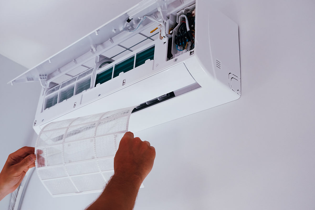 抽油机设备维护保养措施1000字