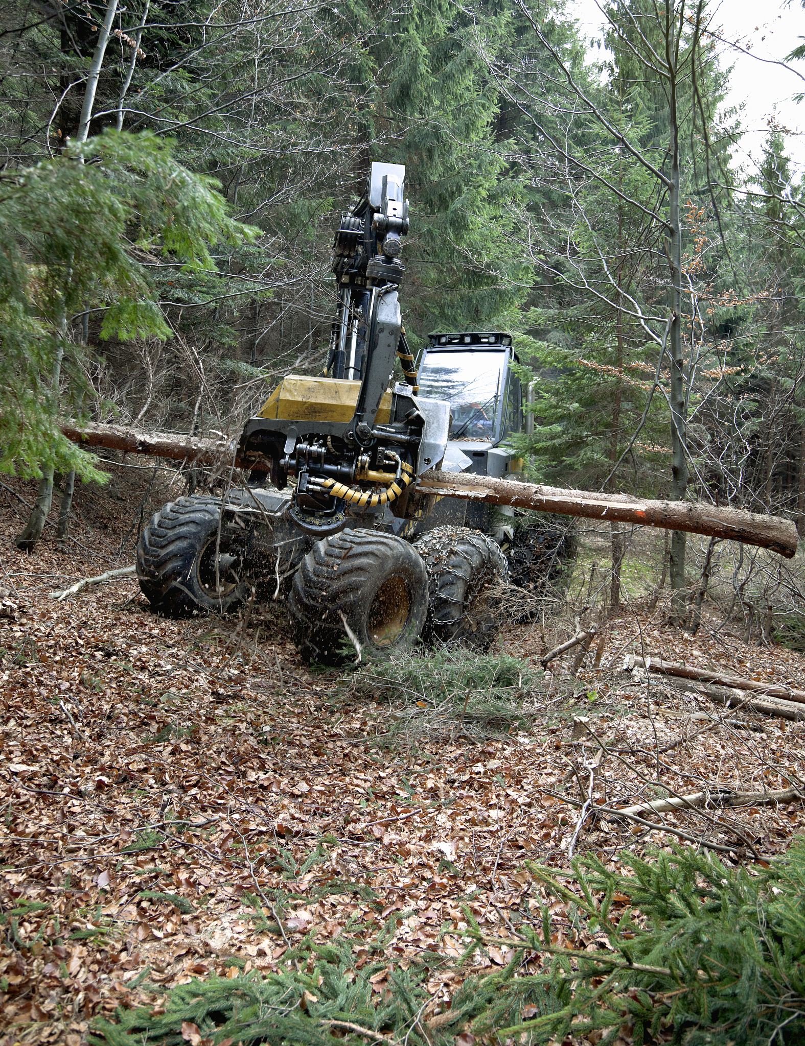 沙漠植树机器人设计：六大系统实现自动植树