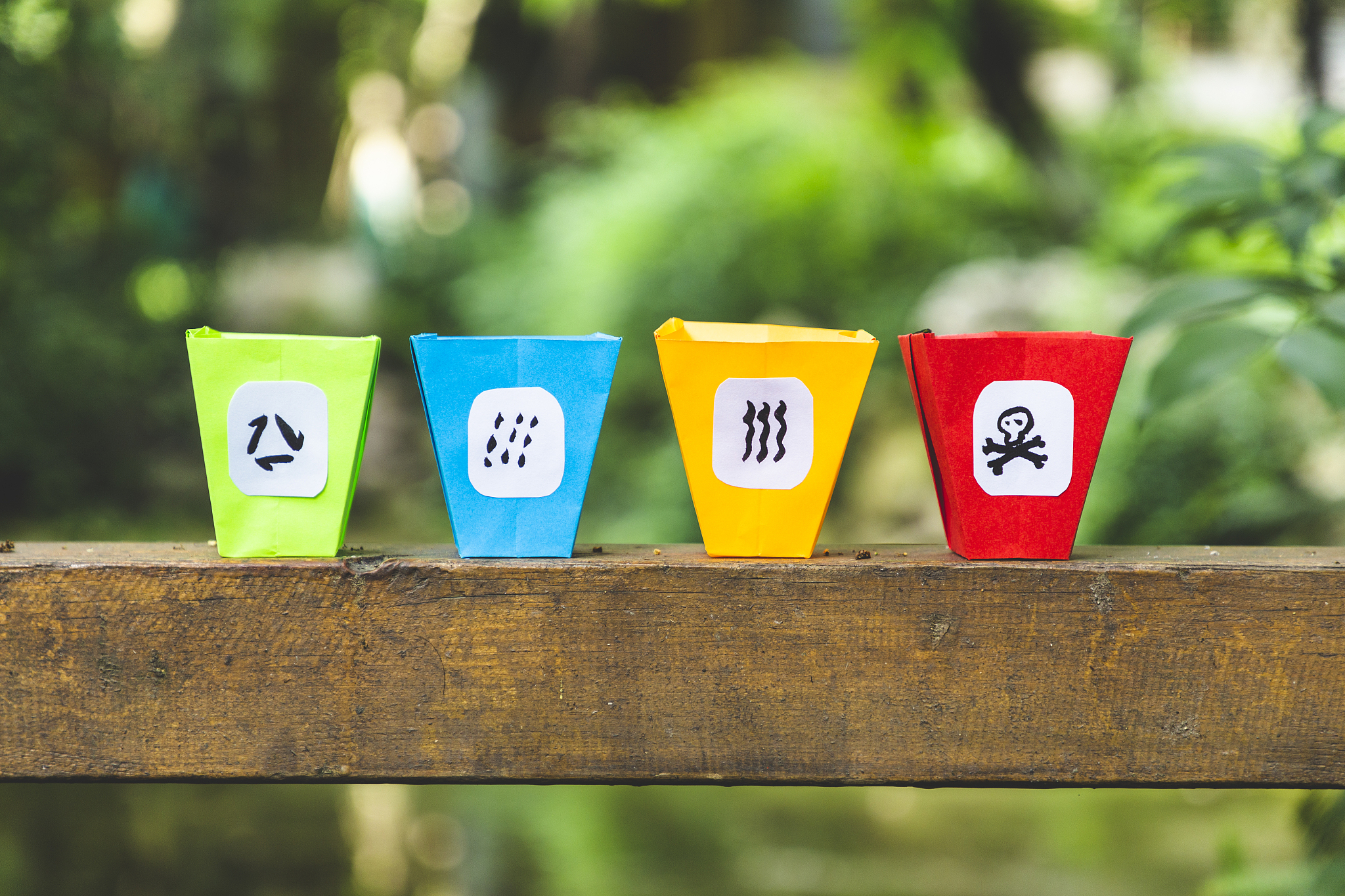 希望小学绿色施工管理：加强废弃物处理和资源回收利用