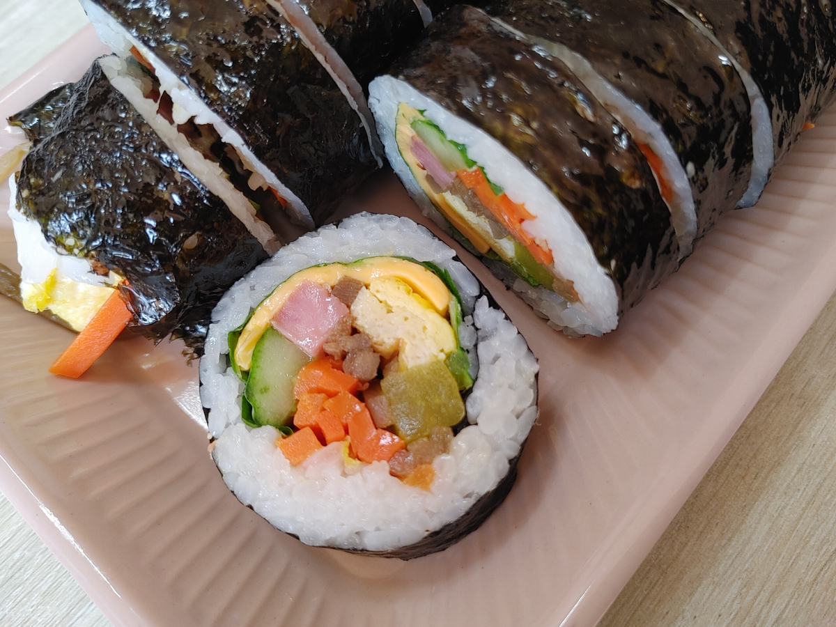 过路人饭团来探店