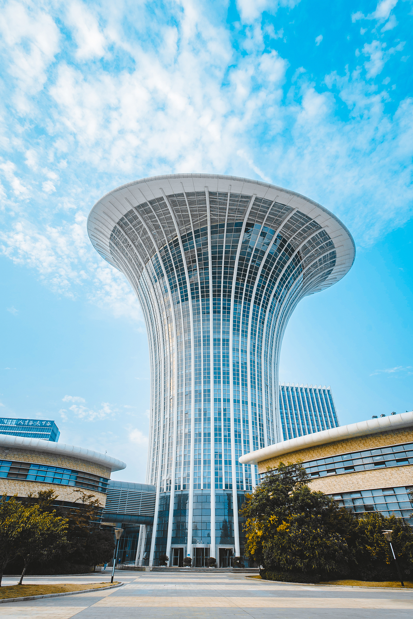 供热通风与卫生工程技术专科就业前景好不好？