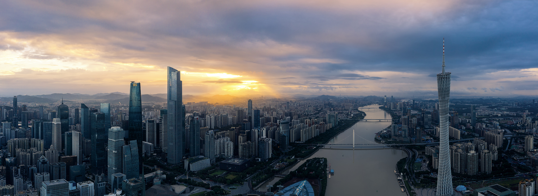 广州日出全景图