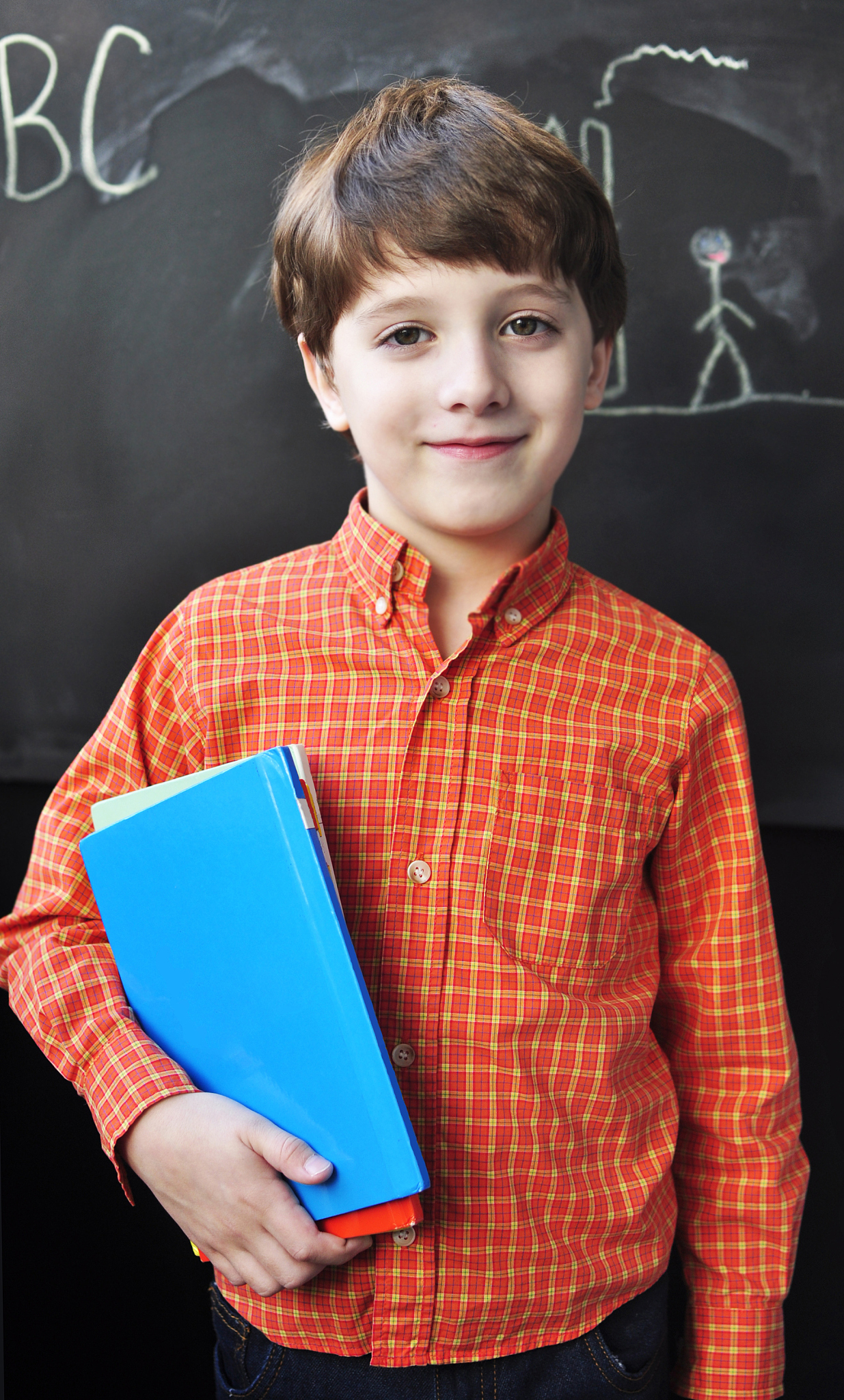 介绍我的朋友托尼 - 12岁男孩的爱好和性格