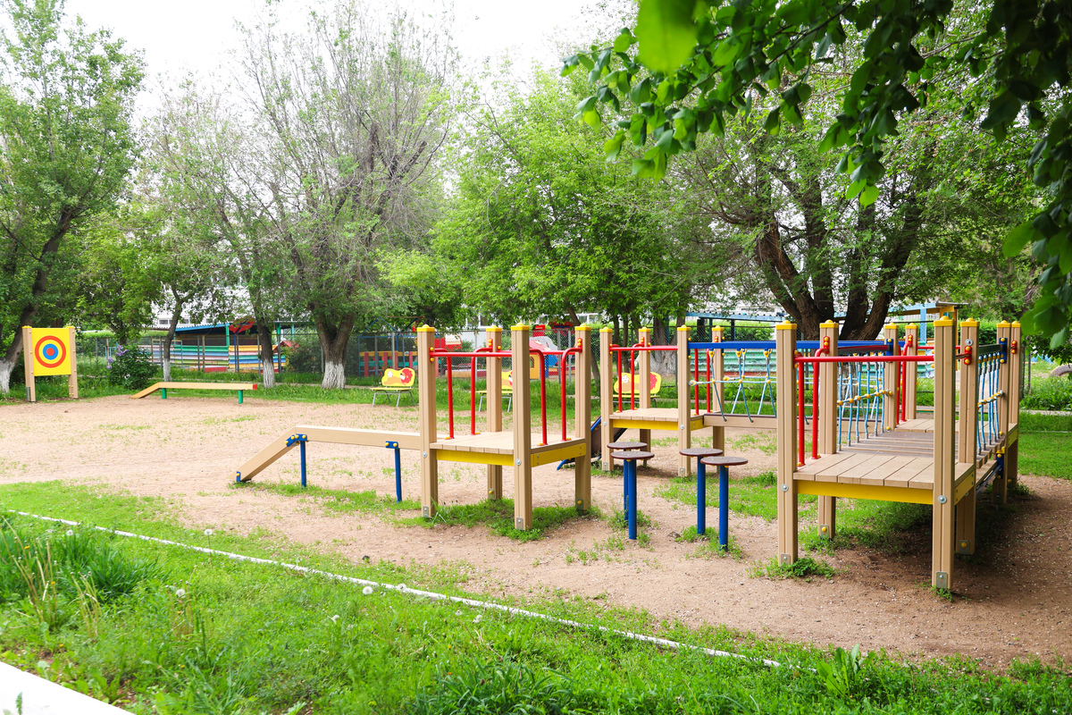 村里开儿童乐园：益处多多，促进社区发展